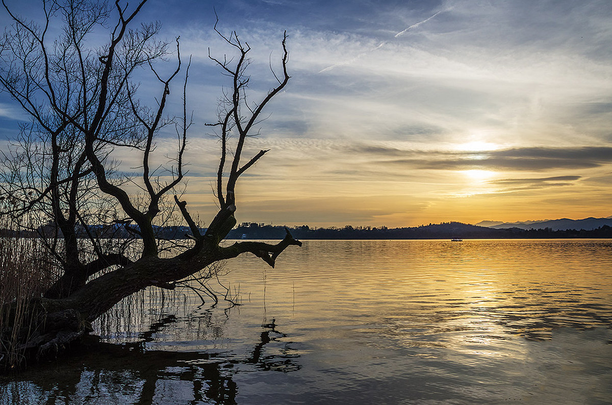 Pensieri oltre il lago