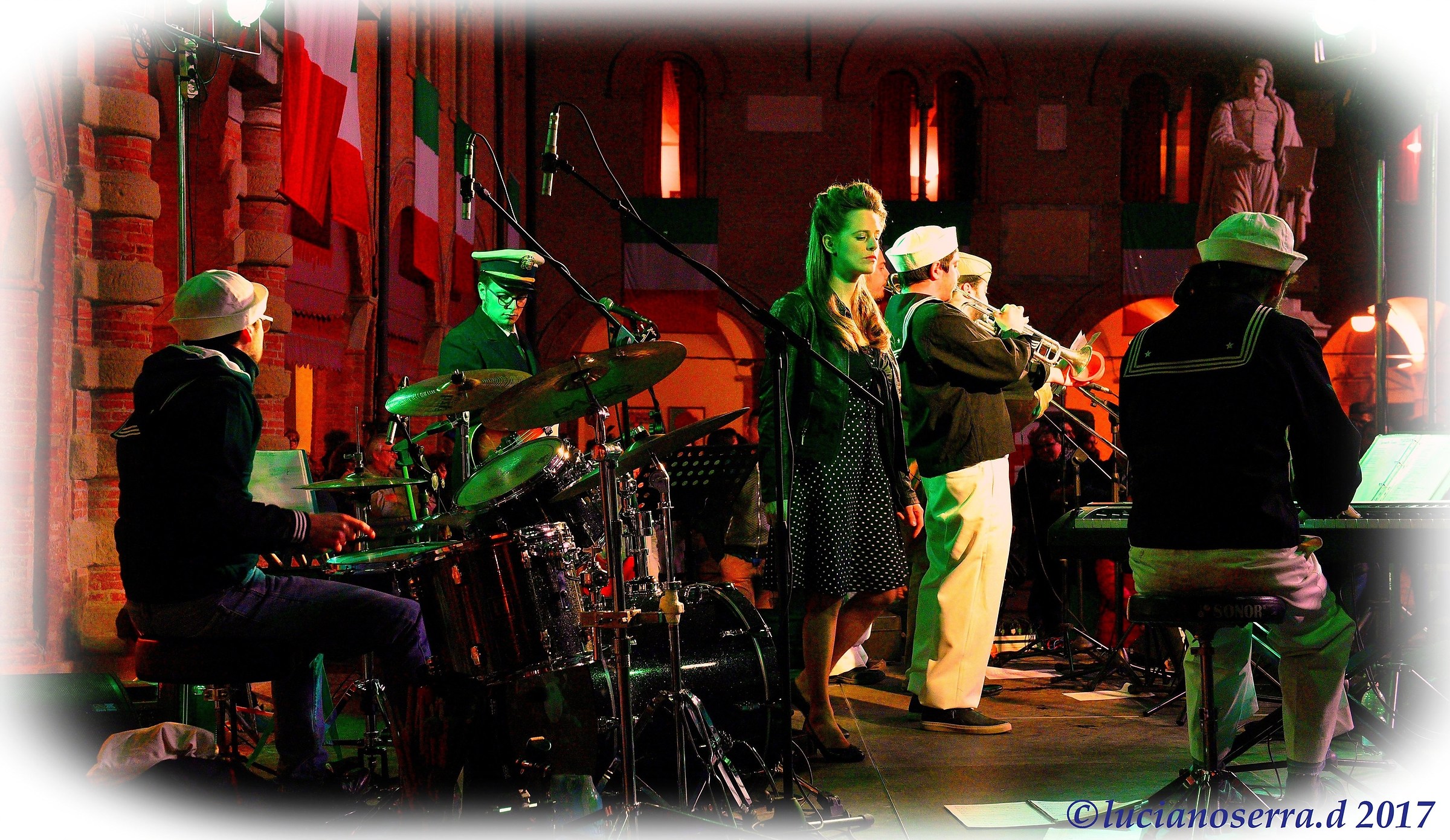 The B 24 Liberator Little Big Band