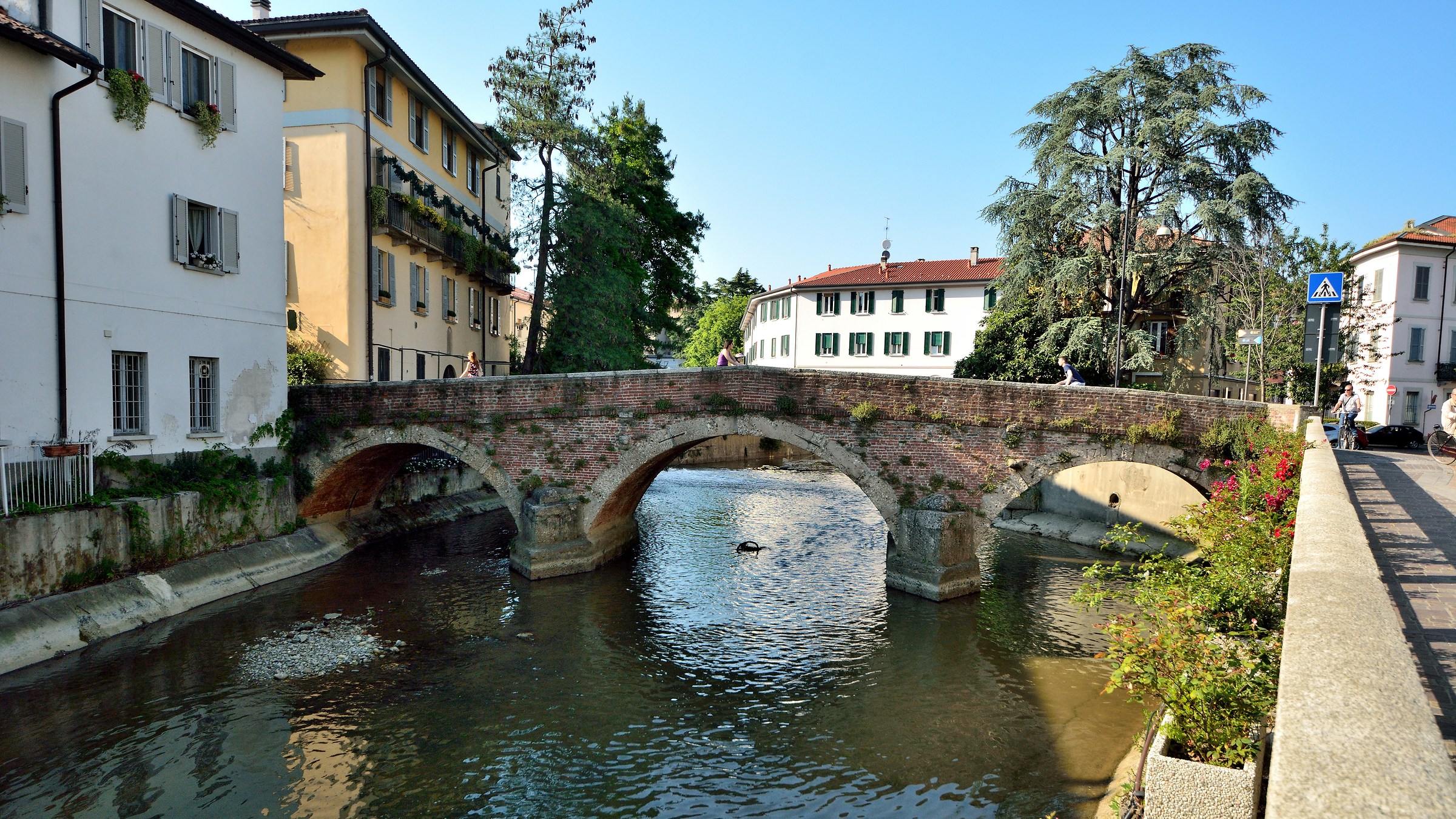 The bridge at the mill