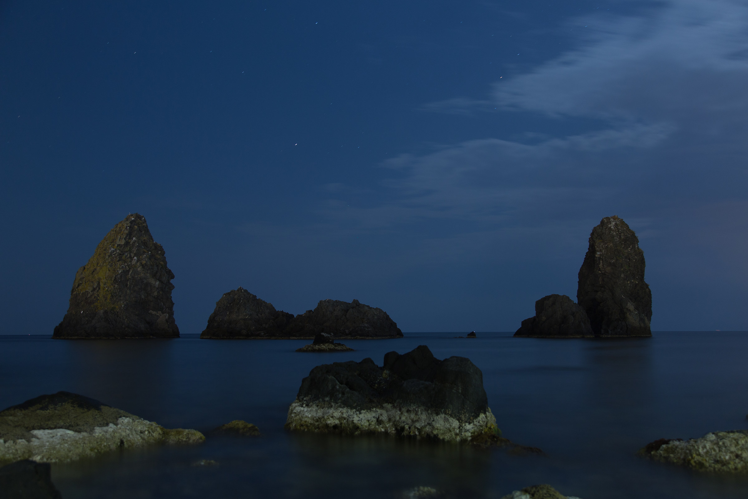 Acitrezza Faraglioni