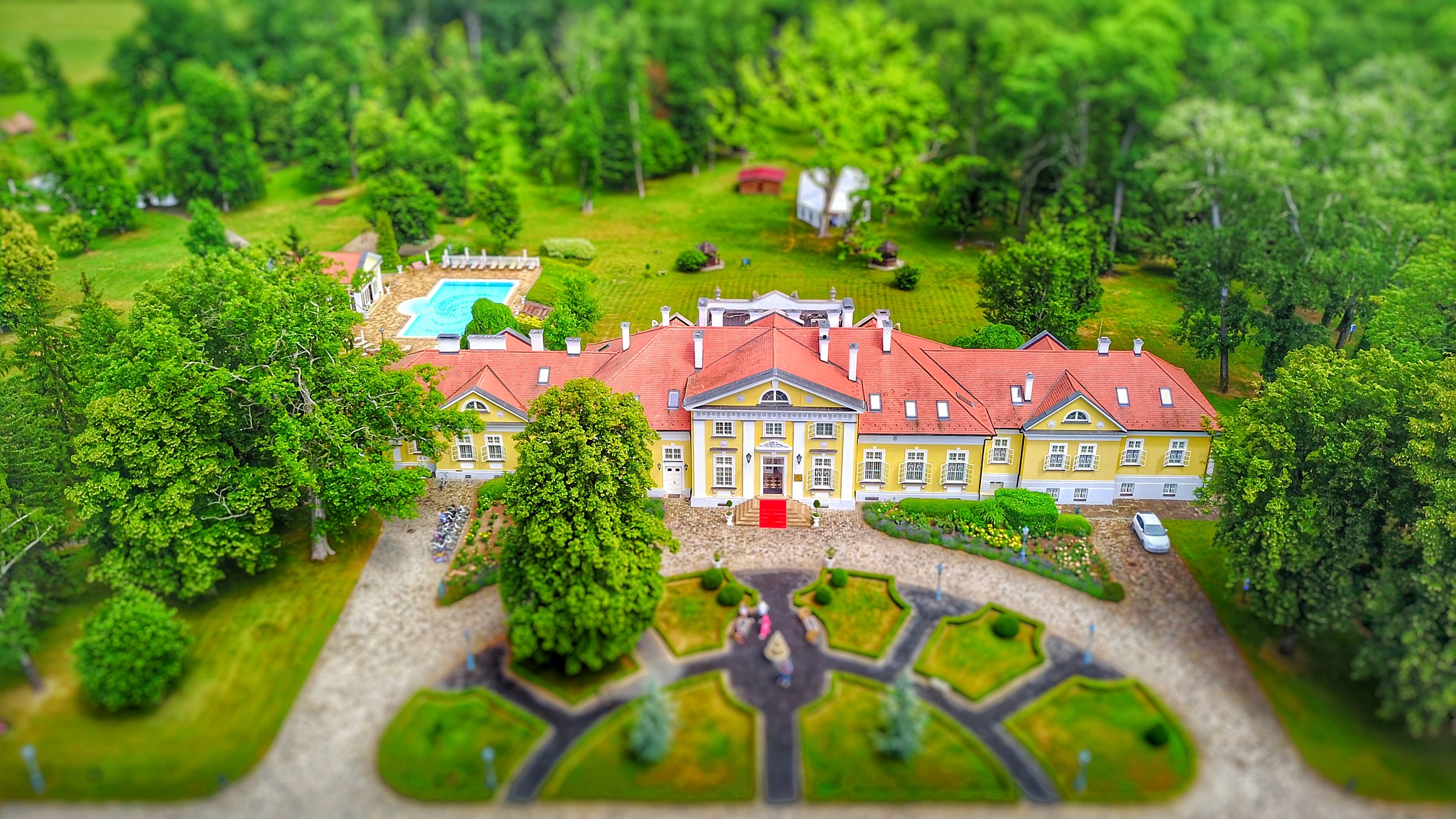 Una casa piccola piccola