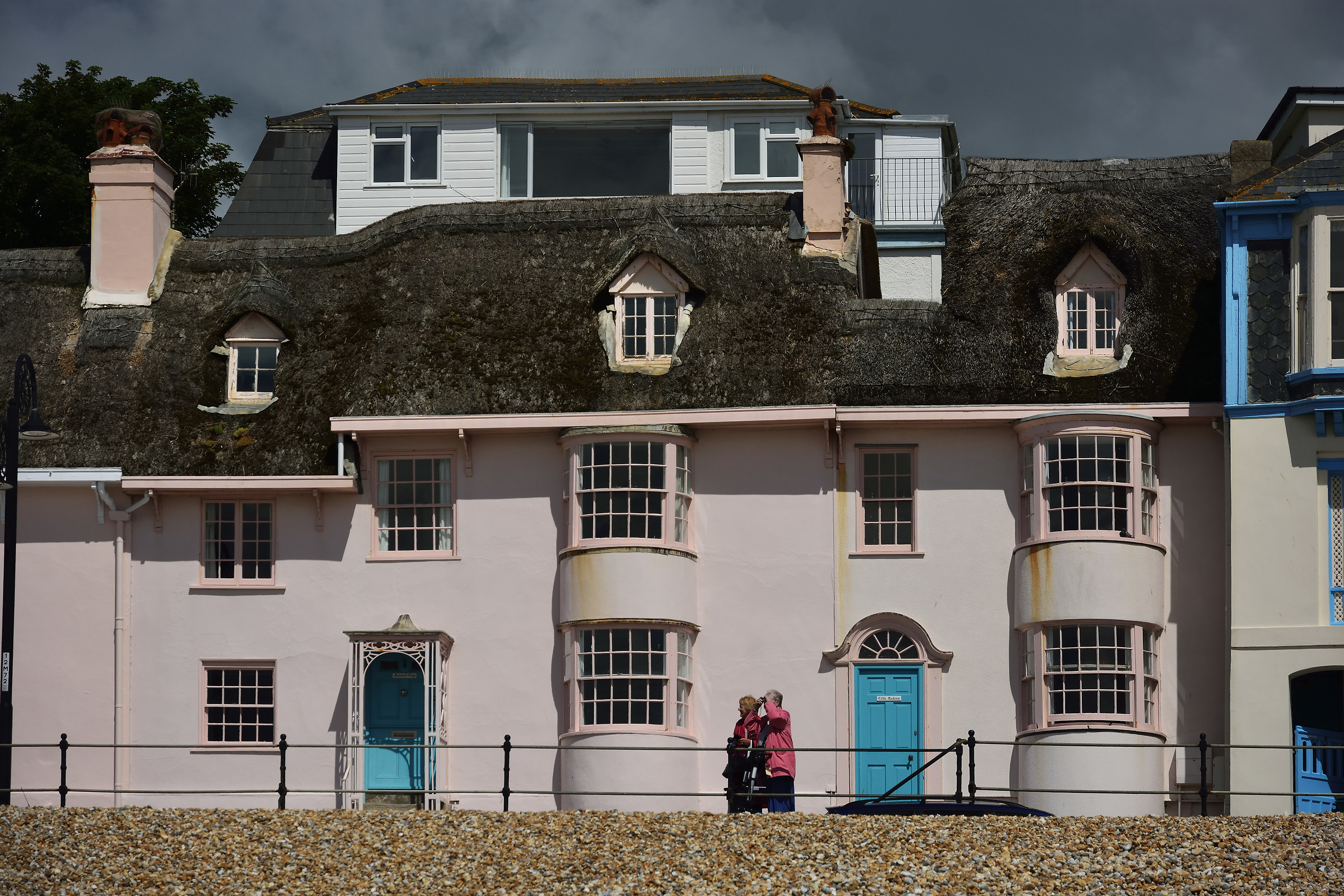 L'antico cottage rosa vicino al mare