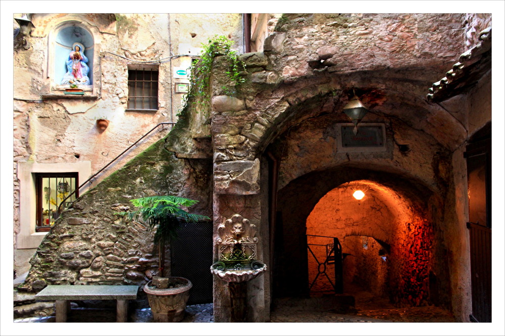 In the Ligurian village of Dolceacqua_1