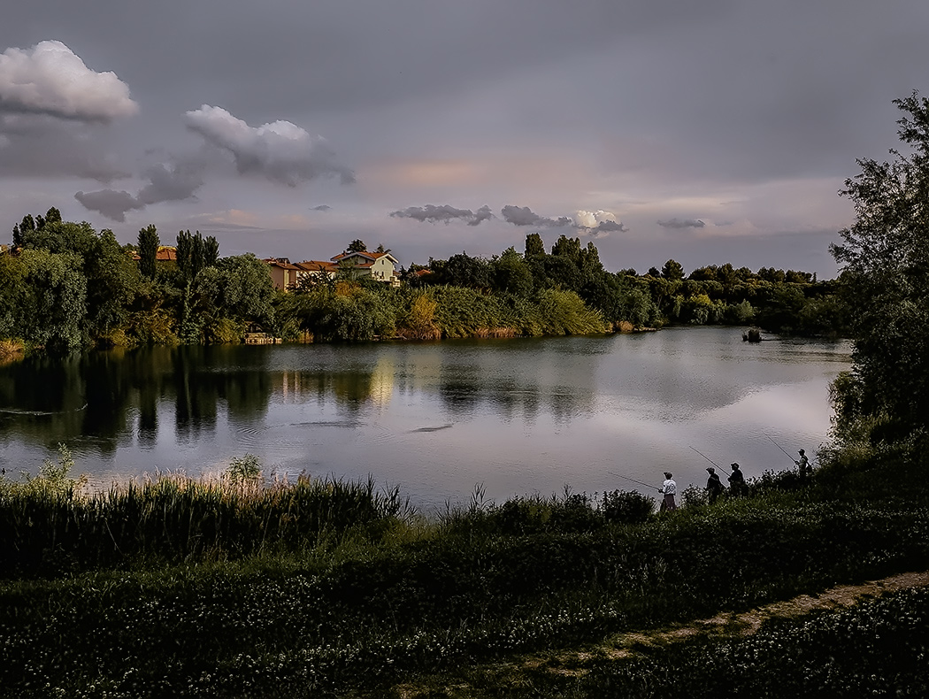 Tramonto sereno al parco