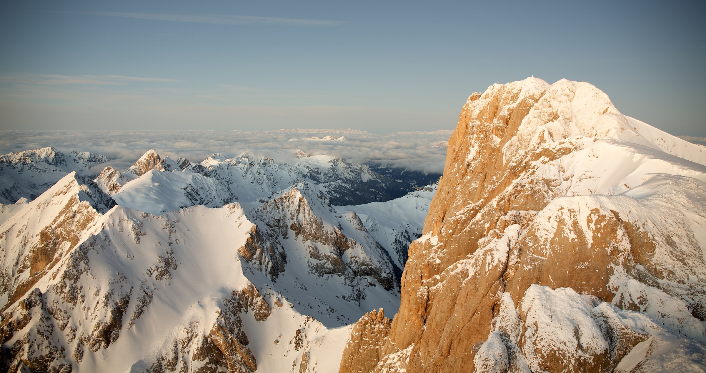 Alba sulla Regina delle dolomiti