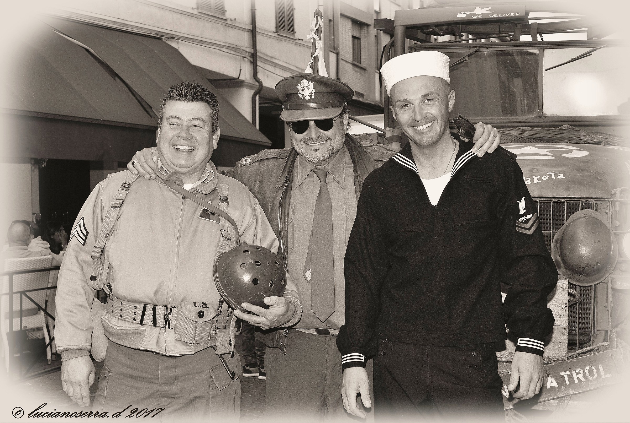 Figuranti con divise militari della II Guerra Mondiale