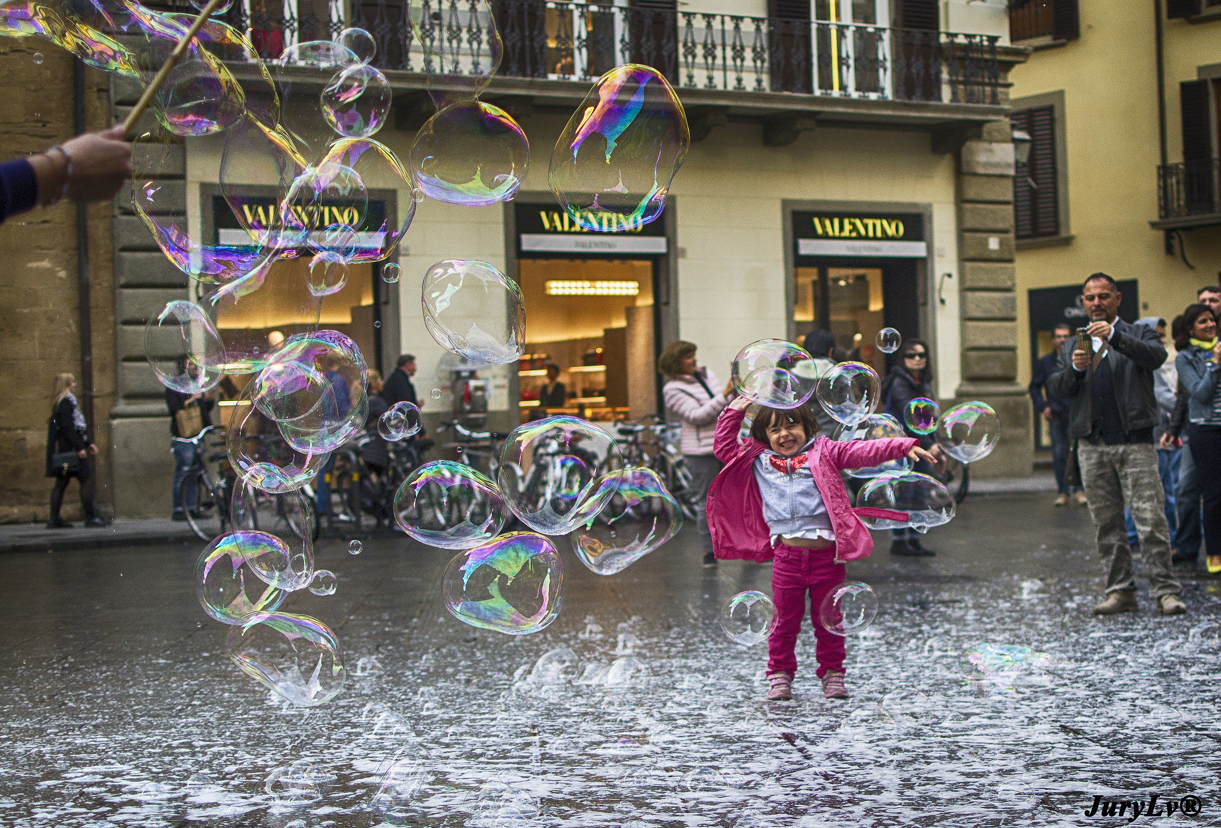 The happiness of children ..