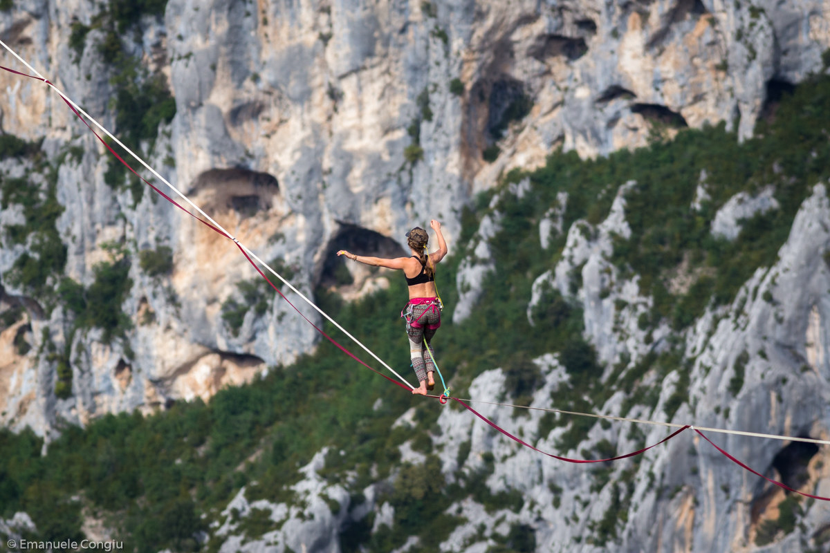 E le rocce stanno a guardare