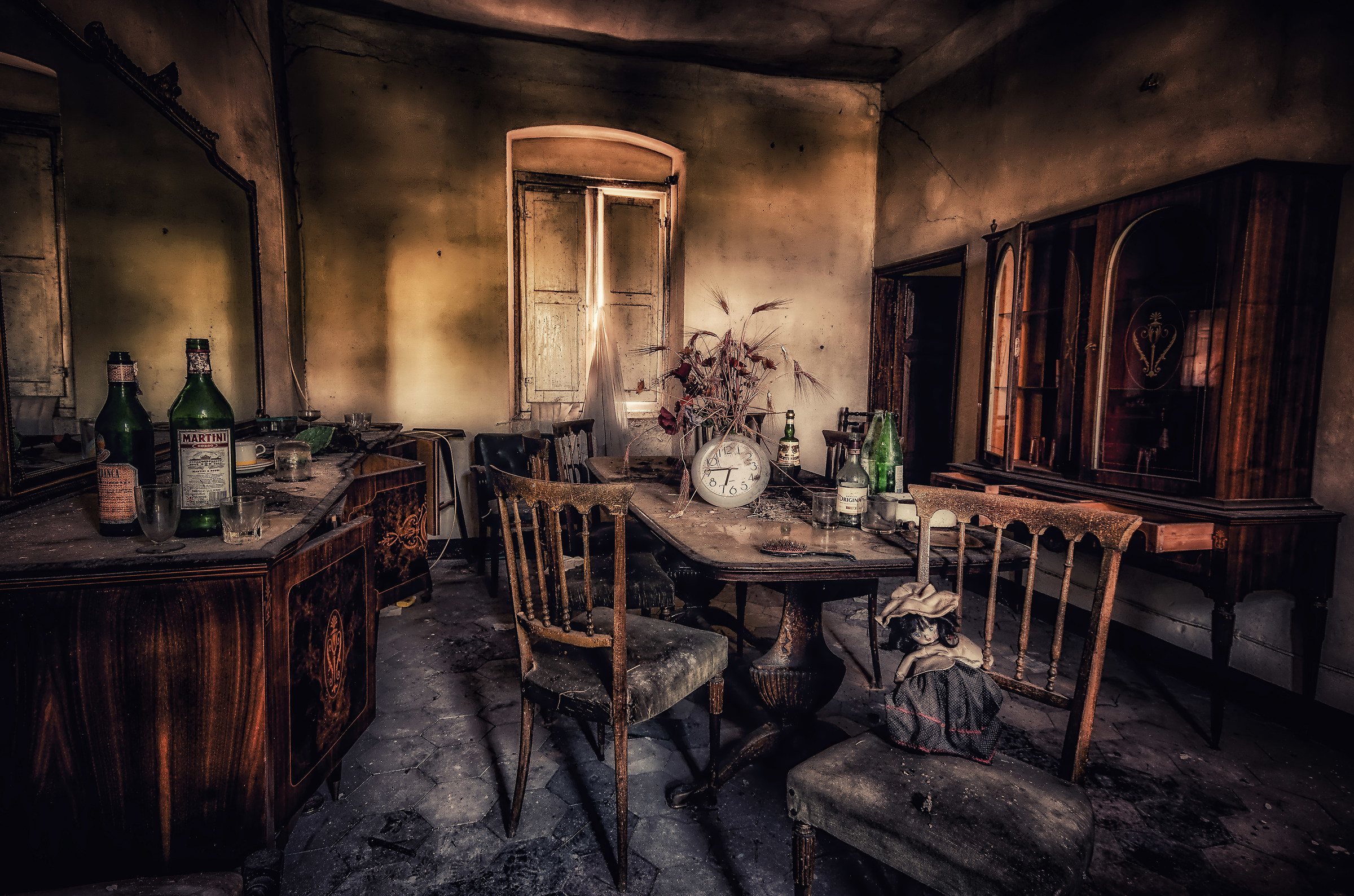 Welcome to Doctor's House ... abandoned village of V.