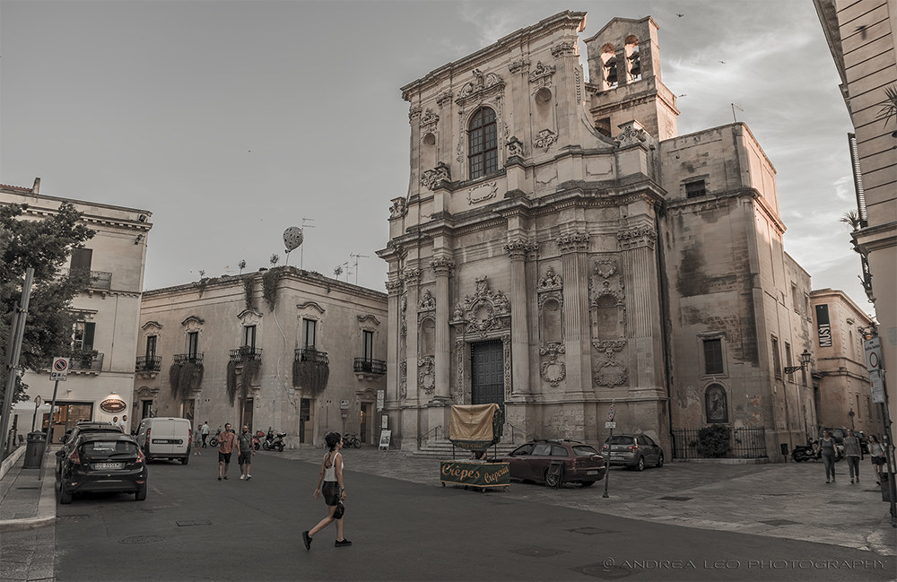 Street Photography in Lecce - Piazza Santa Chiara