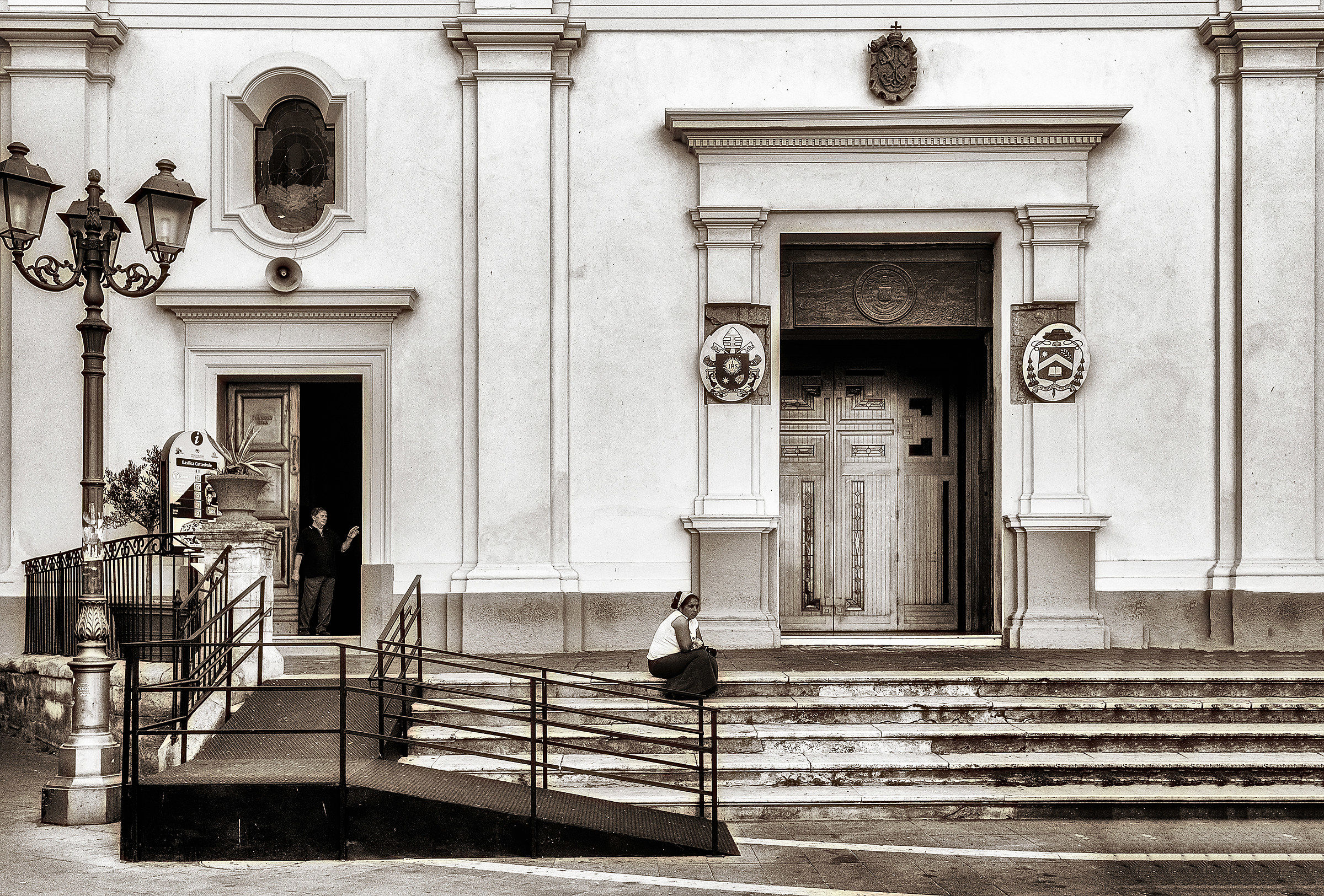 Waiting for a generous gesture ...