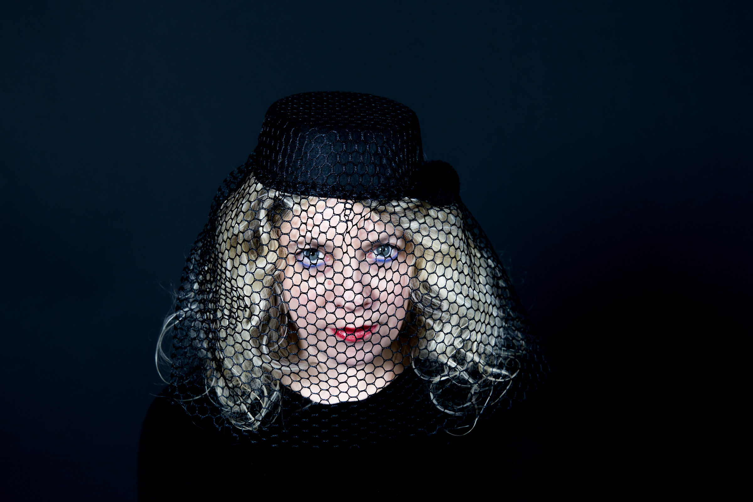 Ritratto con veletta