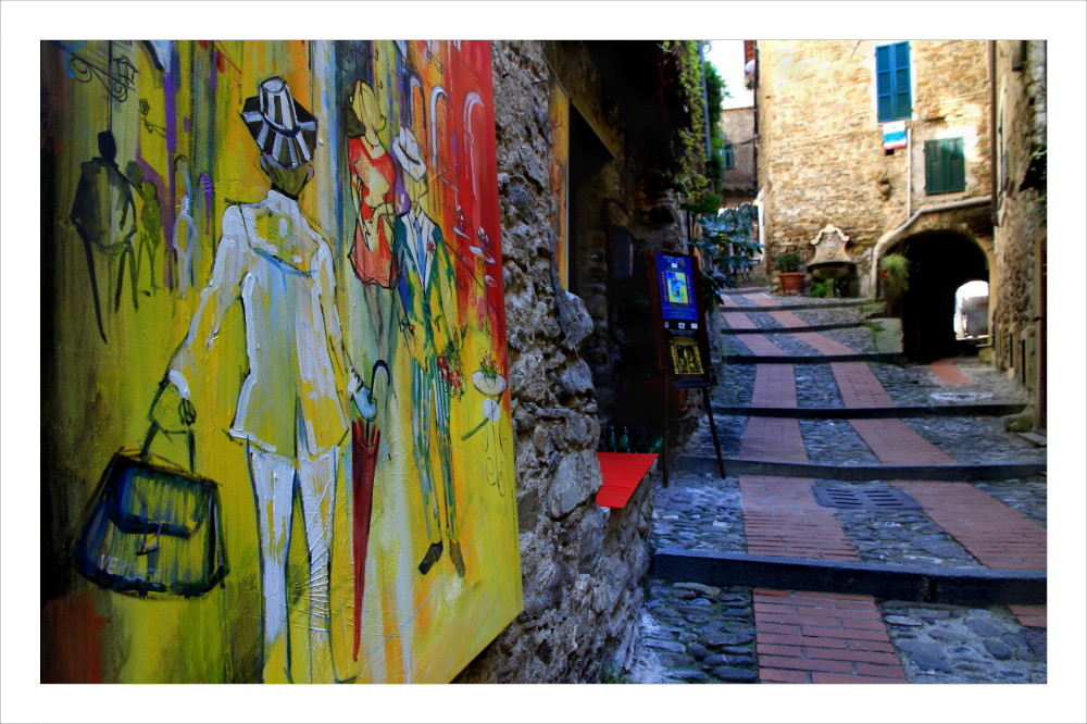 In the ancient Ligurian village of Dolceacqua_2
