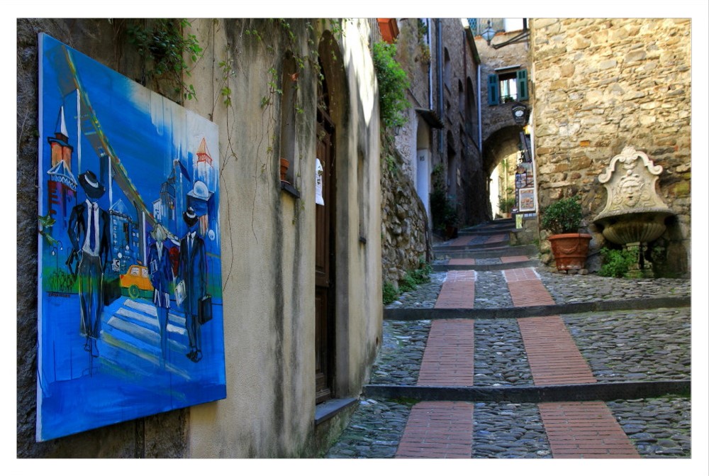 In the ancient Ligurian village of Dolceacqua_3