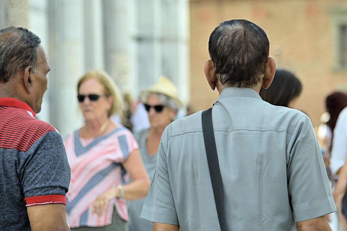 Dimmi sono tutto Orecchie...