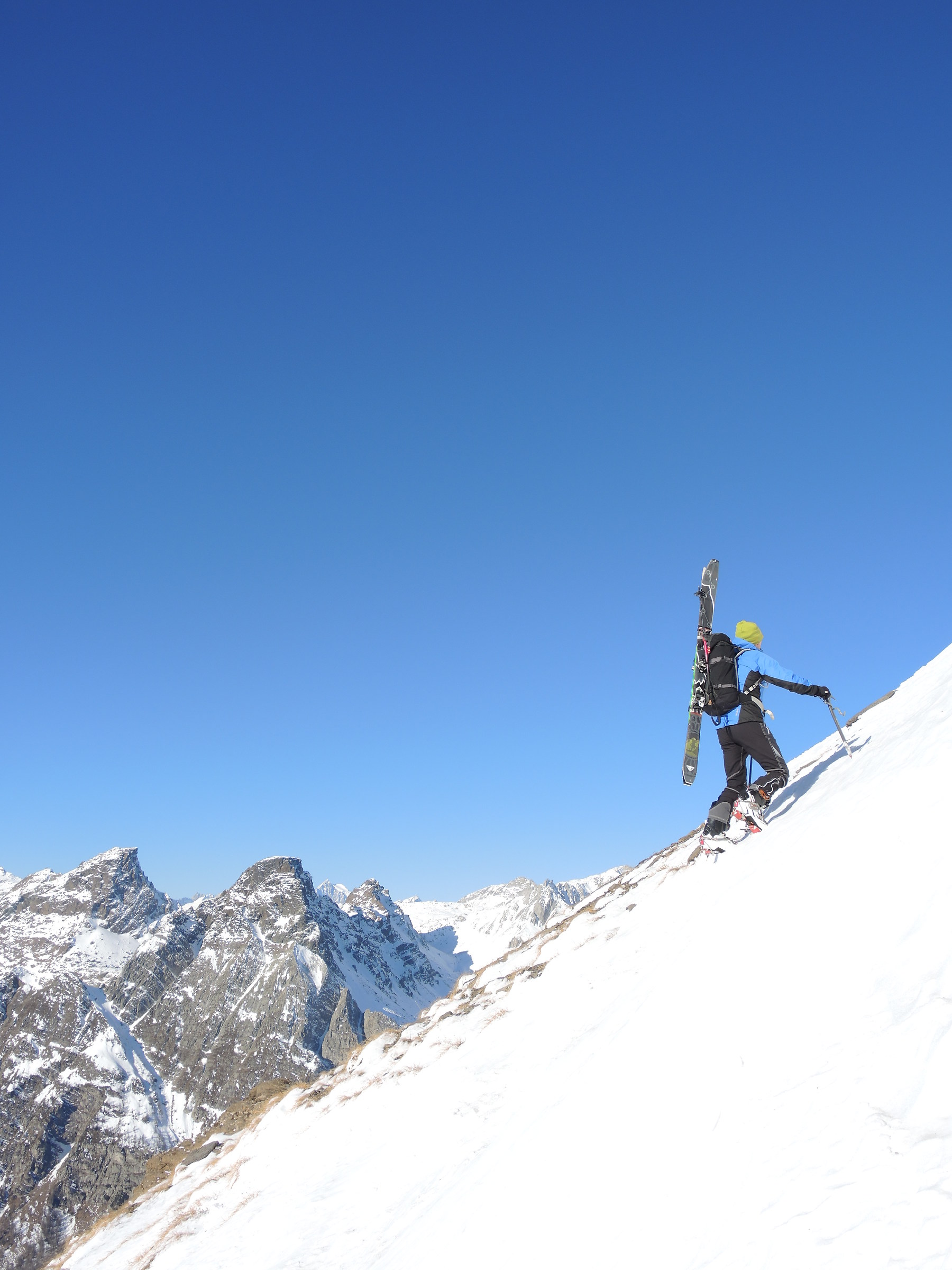 Climb to Monte Cobernas - Devero (vb)