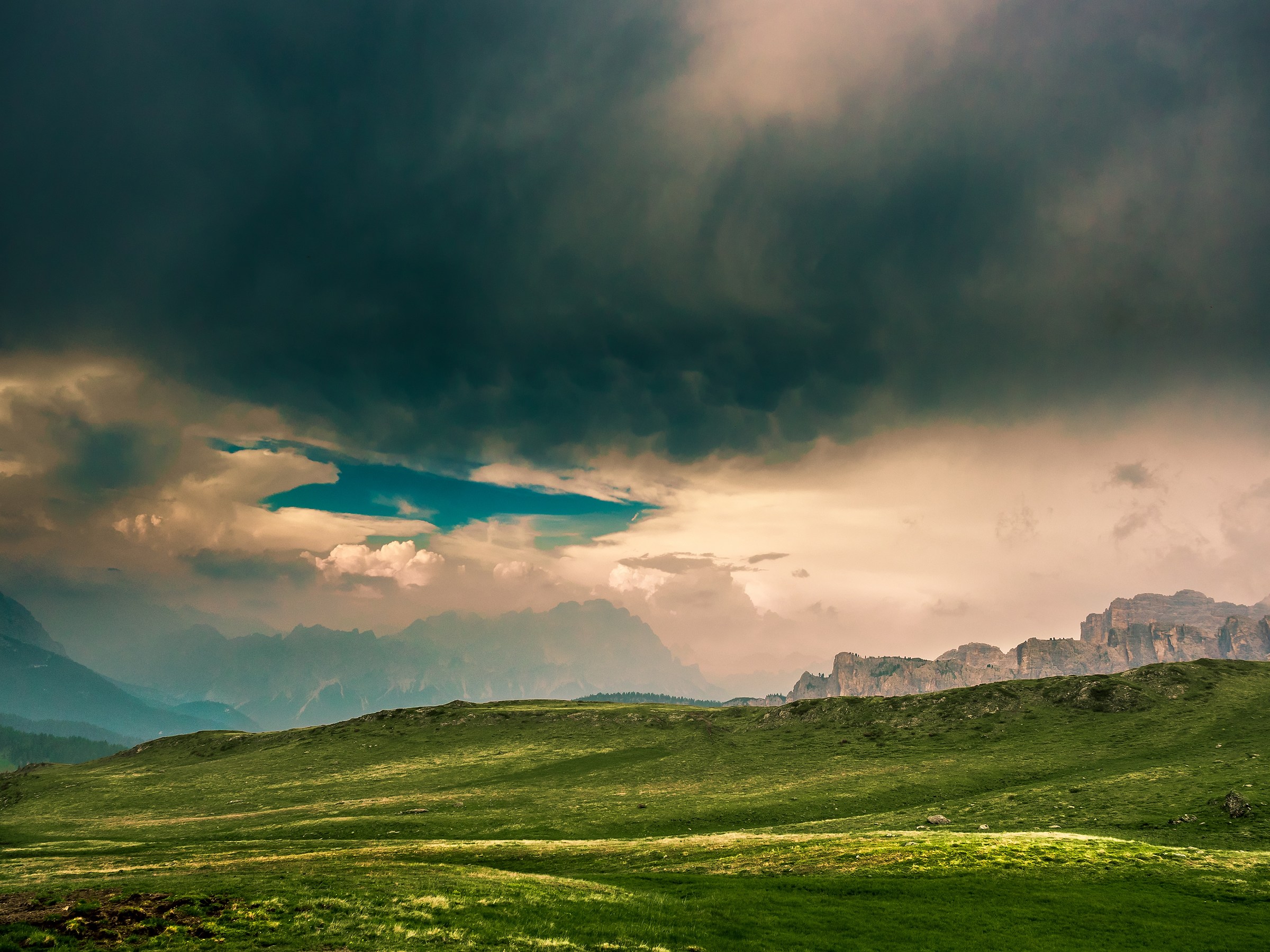 Before the thunderstorm