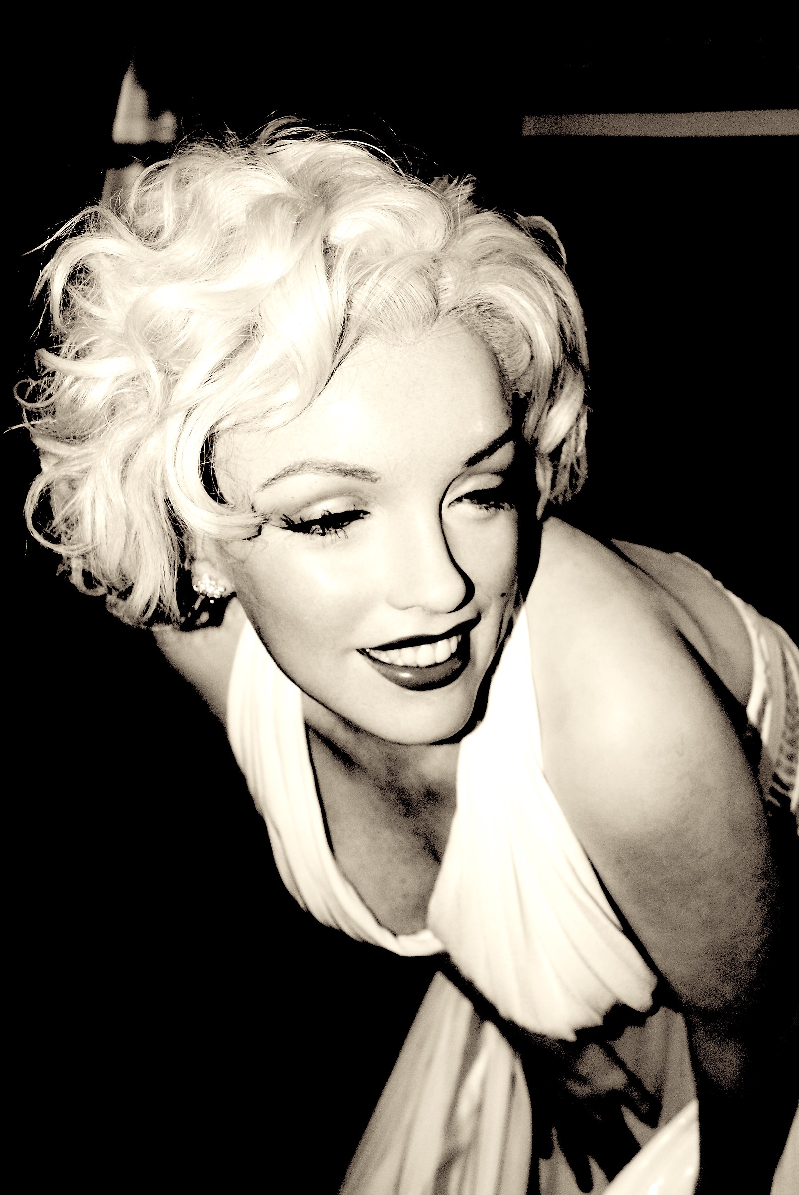 Of wax, but Marylin is always ...
