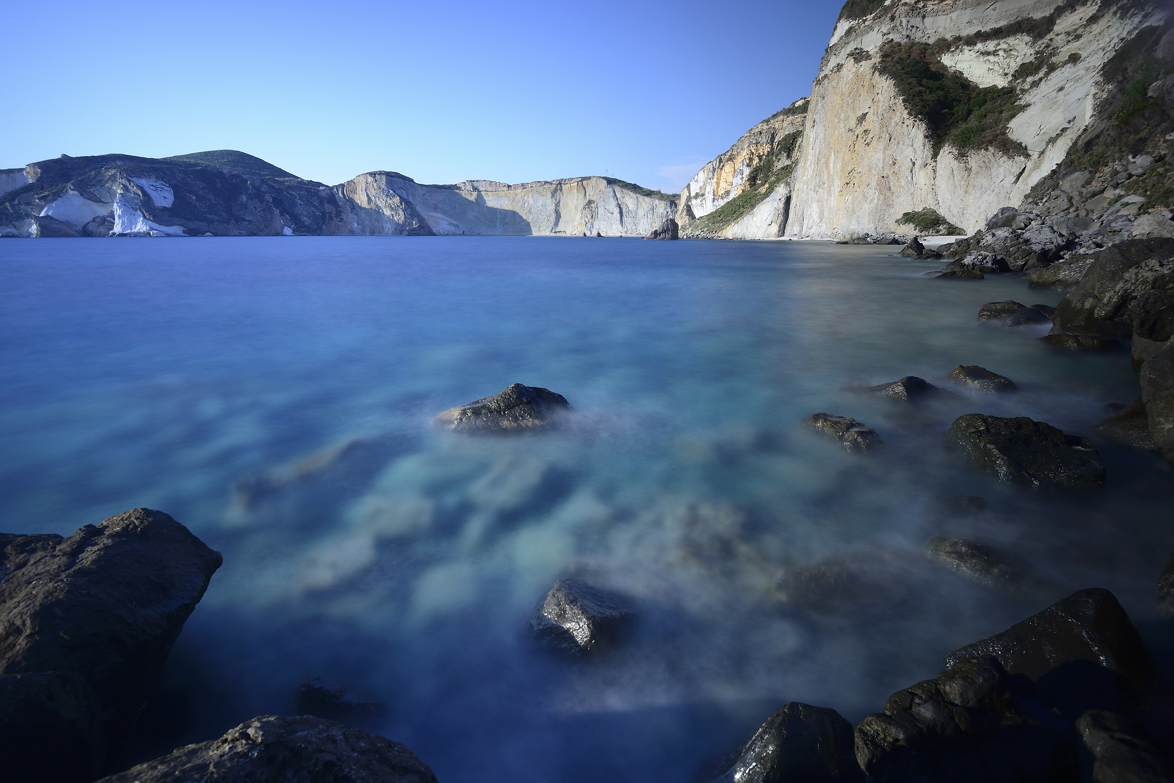 Ponza-Chiaia di Luna