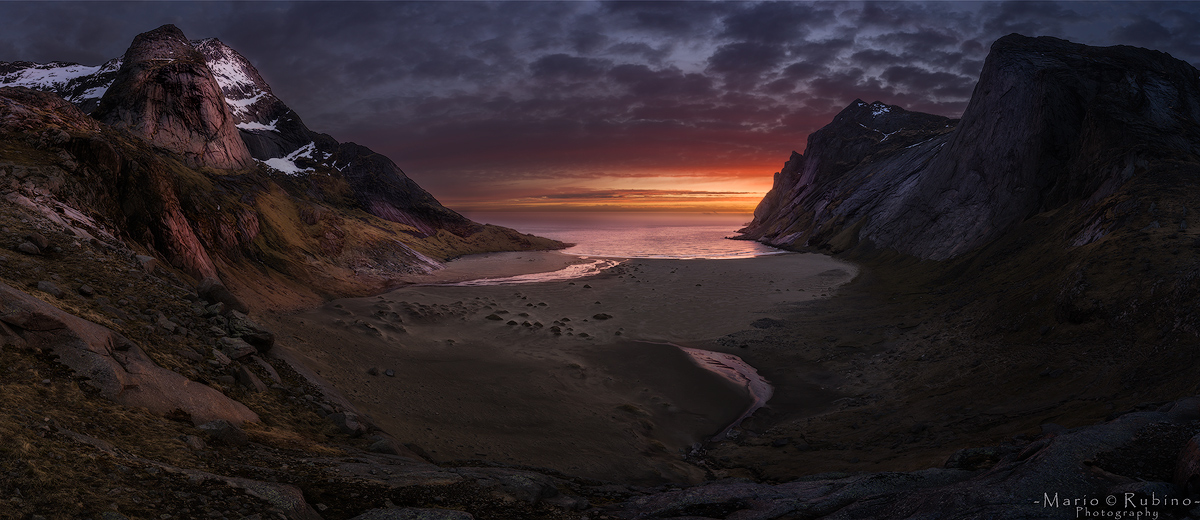 Bunes Beach darkrise