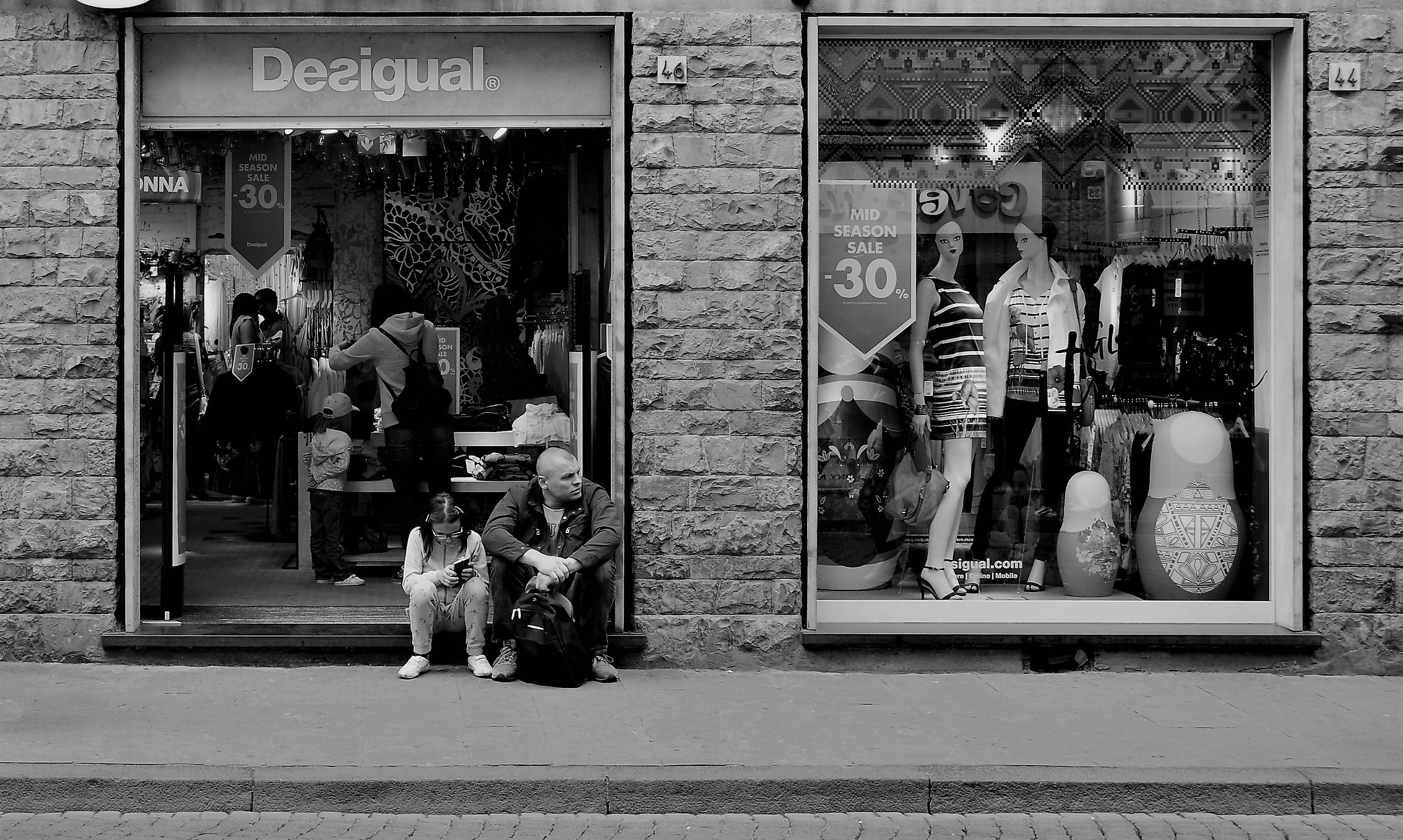 Aspettando la moglie (entrambi...)