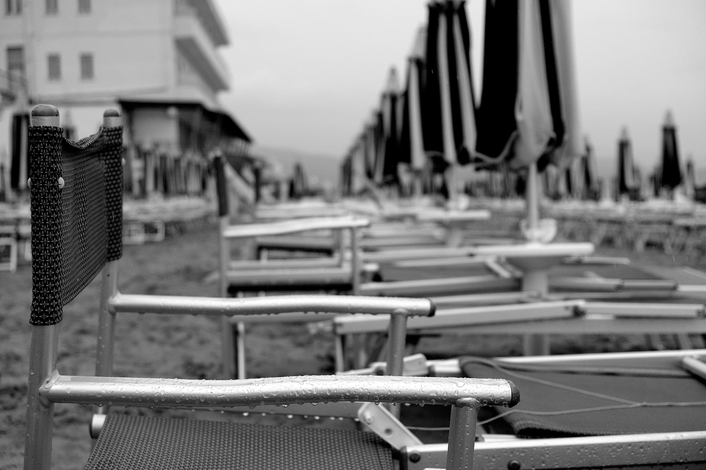 Rain on the Parrini bathing establishment