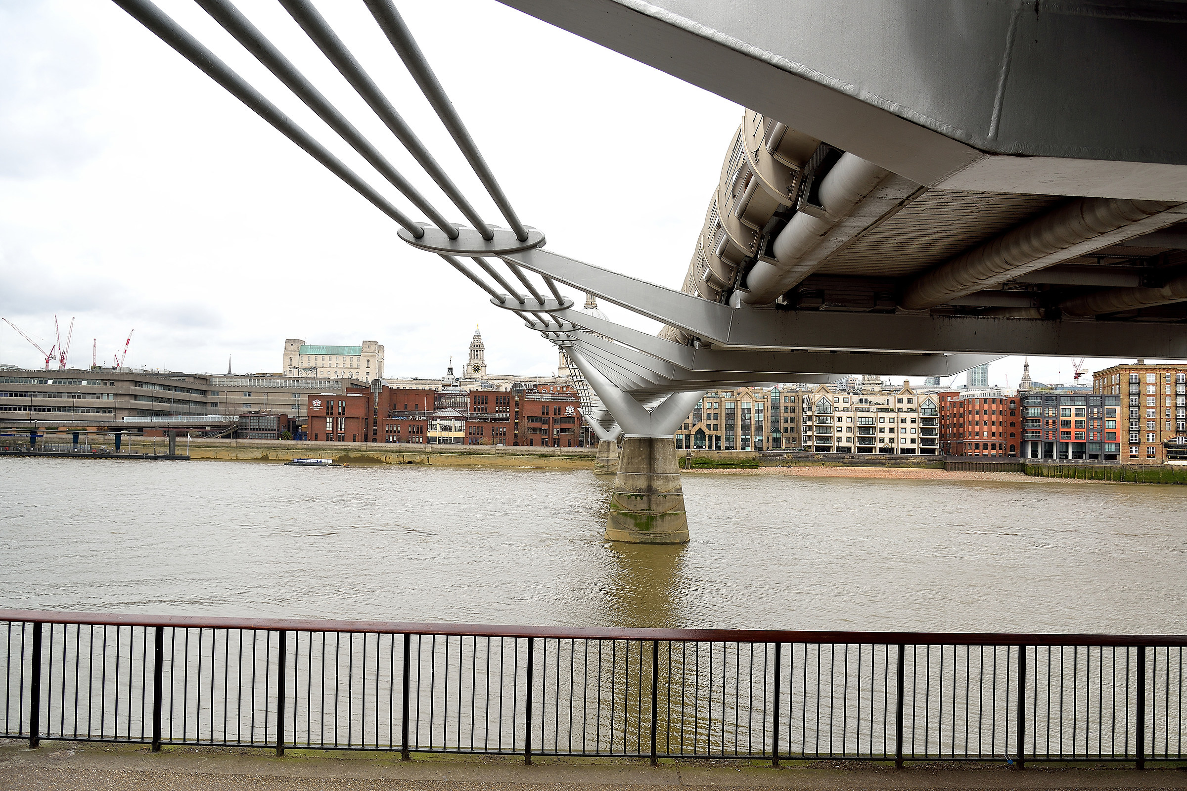 Millenium bridge london