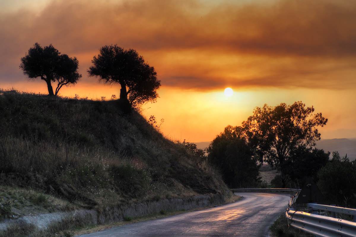 Tramonto per strada..