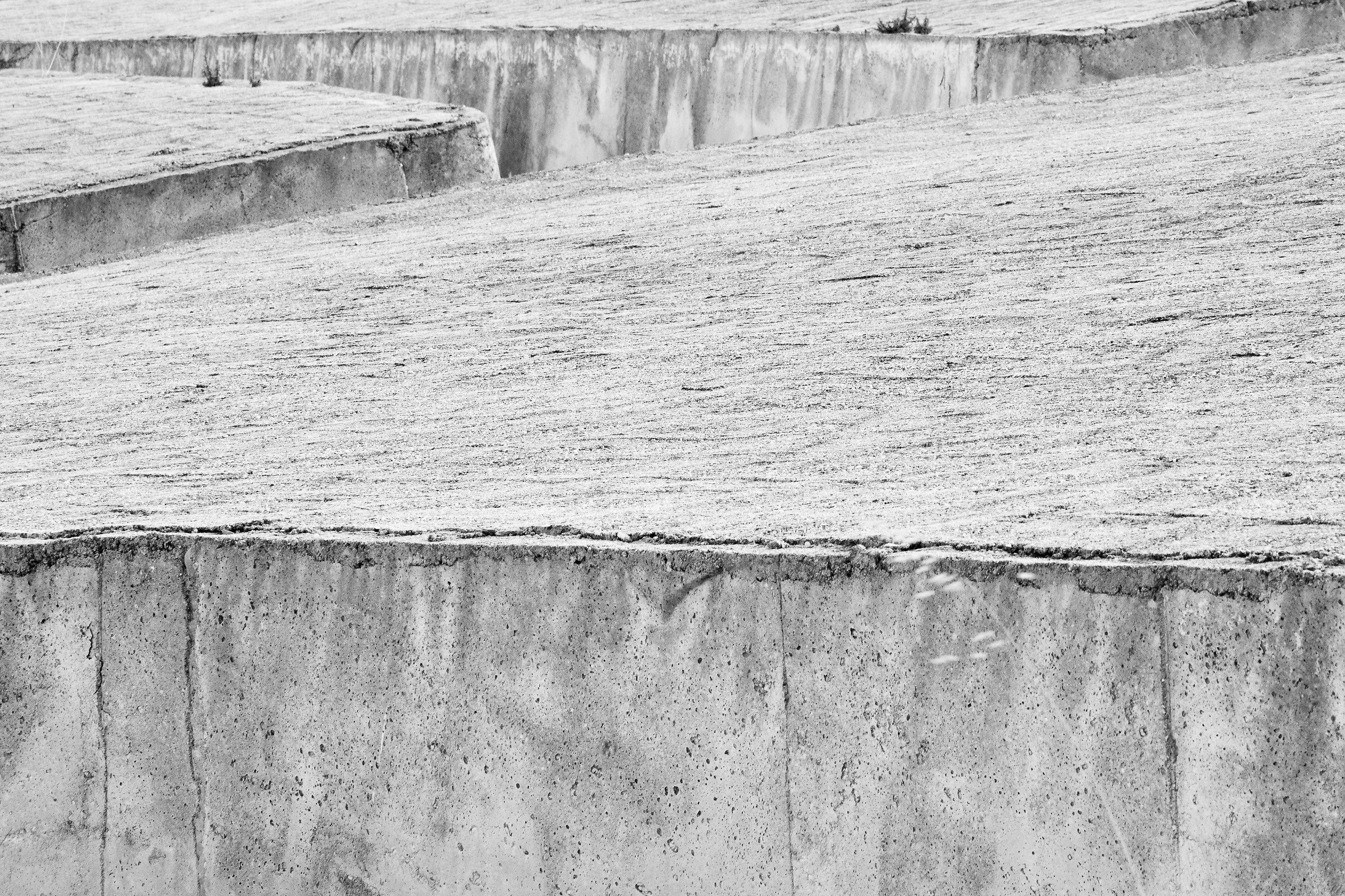 Cretto di Burri: astrazione