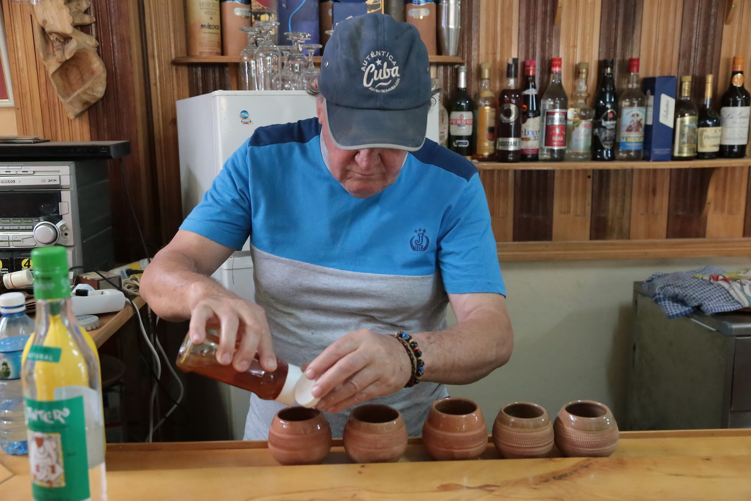 Preparing an excellent cocktail