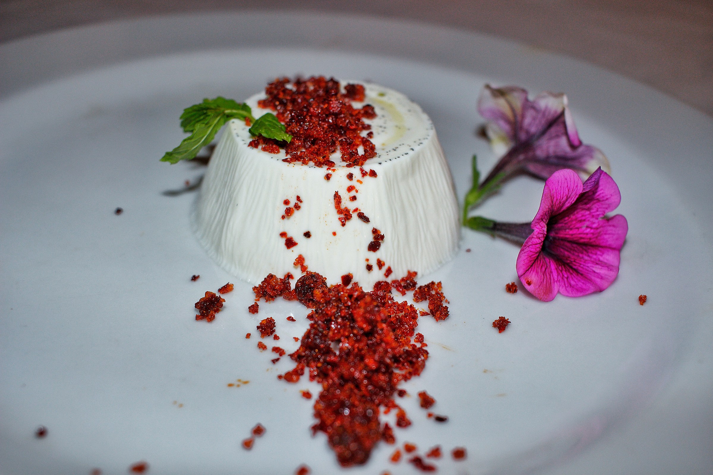 Pancake with caramelized bell peppers