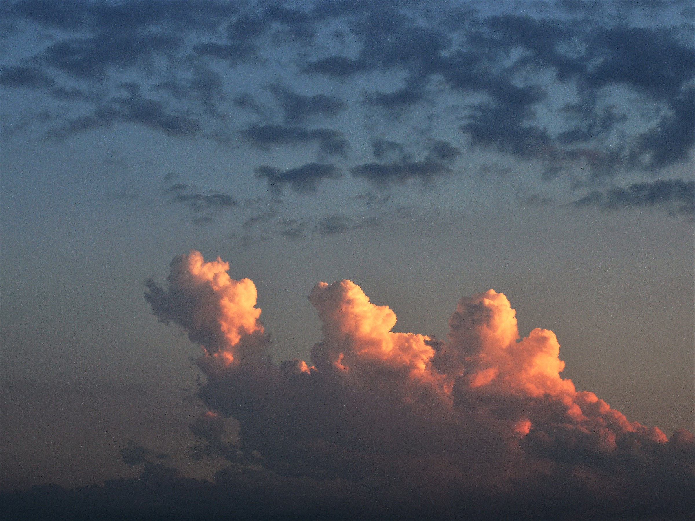 When the sun kisses the clouds