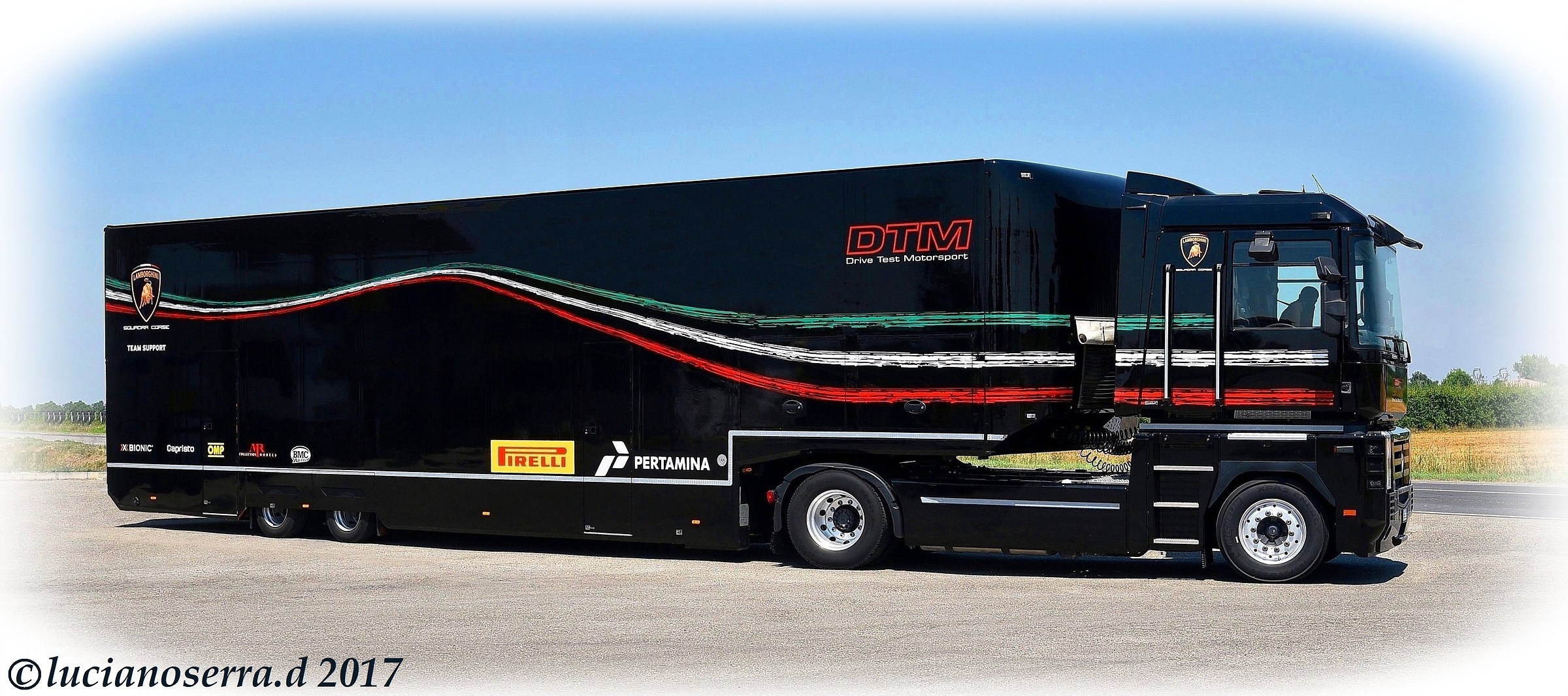 Lamborghini Squadra Corse Team Support