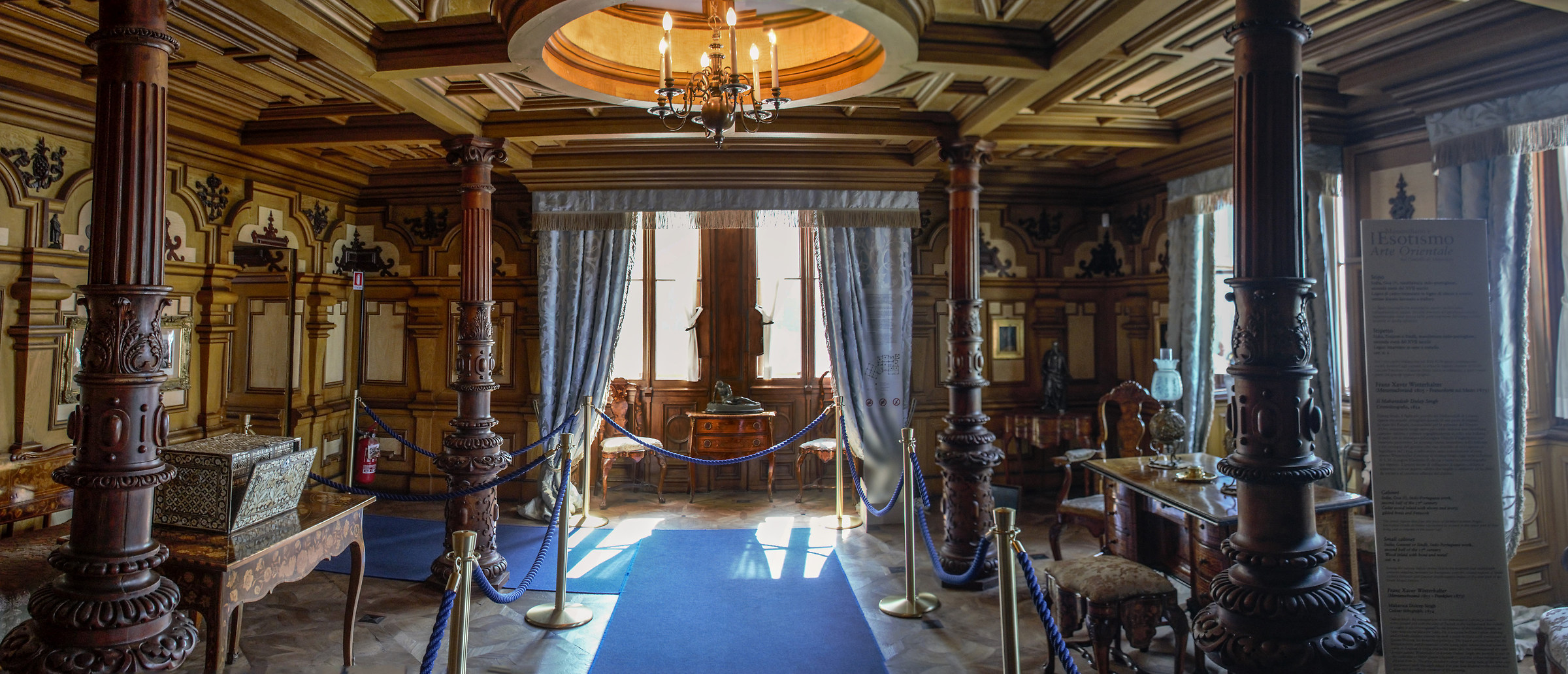 Sala Novara-Castello di Miramare