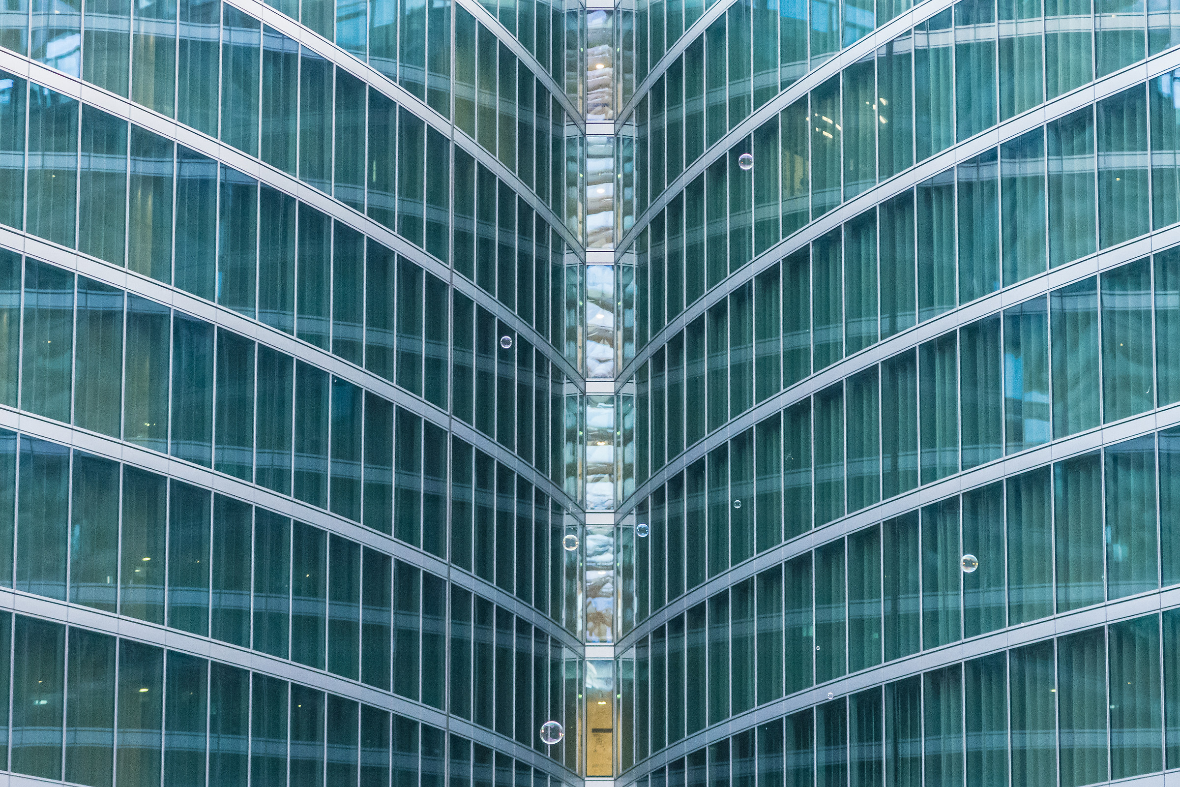 Simmetrie e bolle di sapone