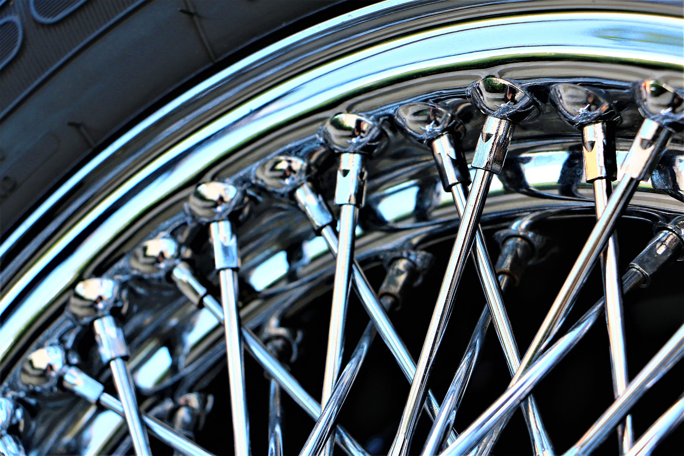 Macro tests to a great wheel lady