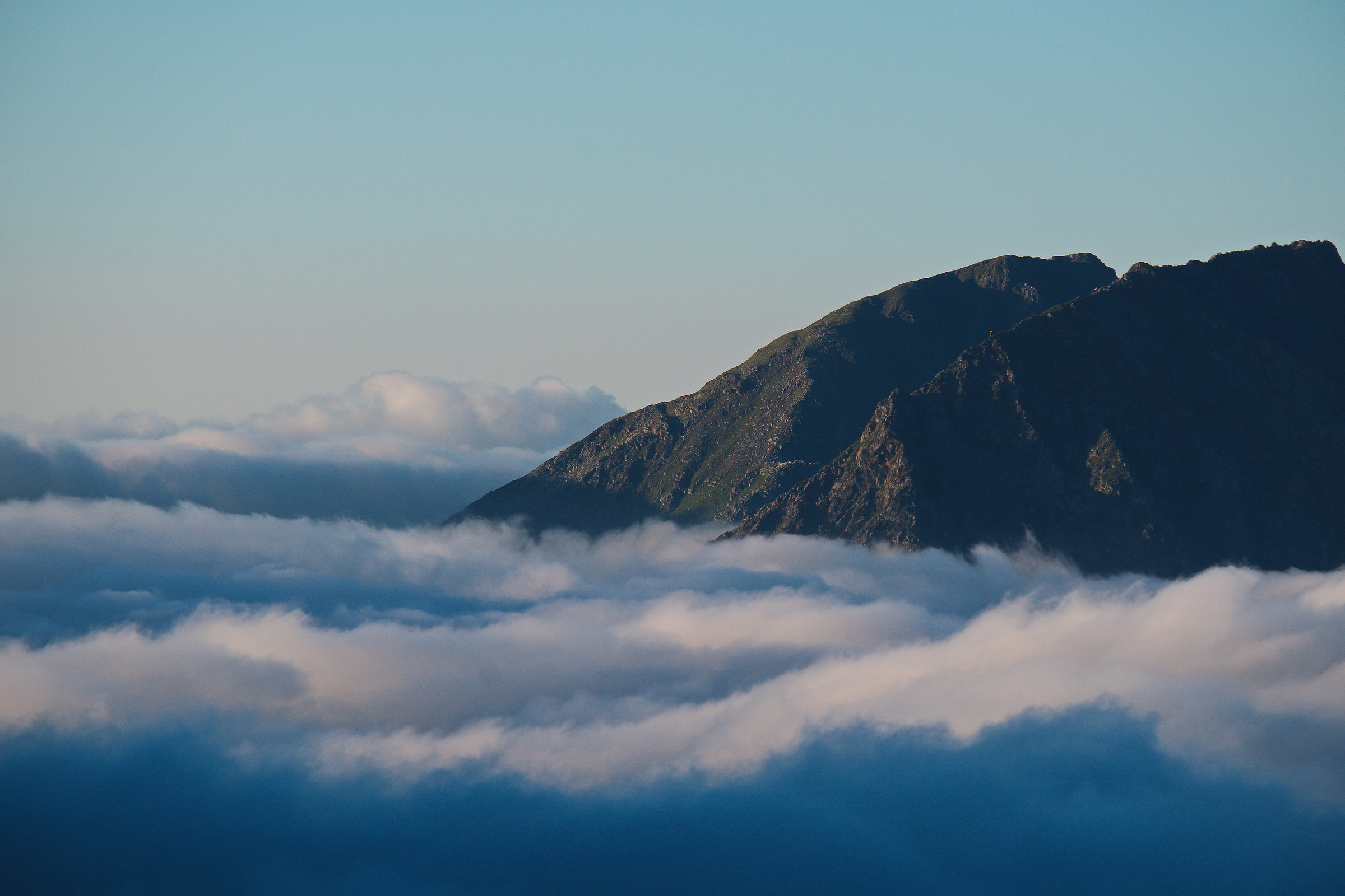 Risveglio sopra le nuvole
