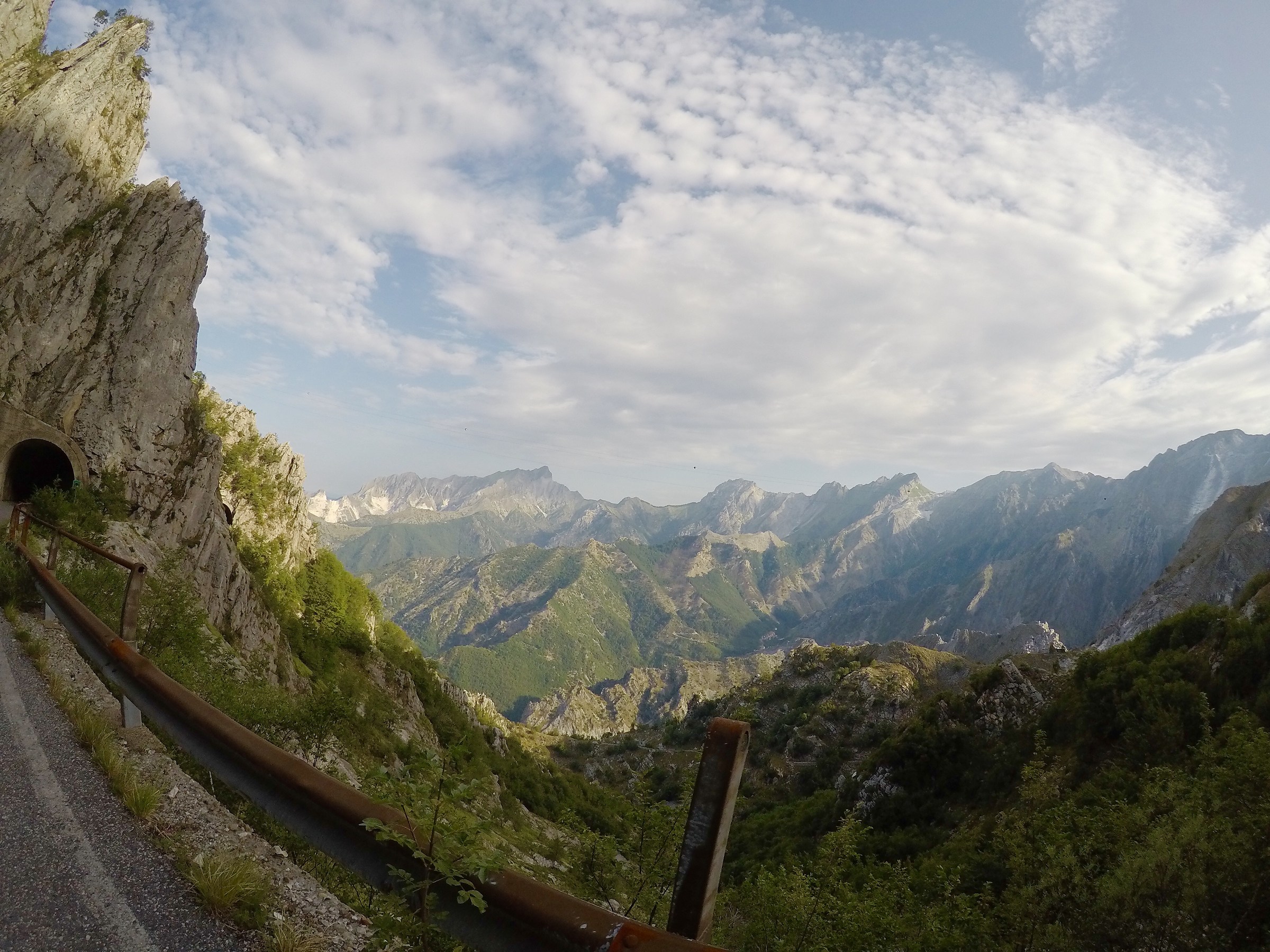 Passo del Vestito Alpi Apuane