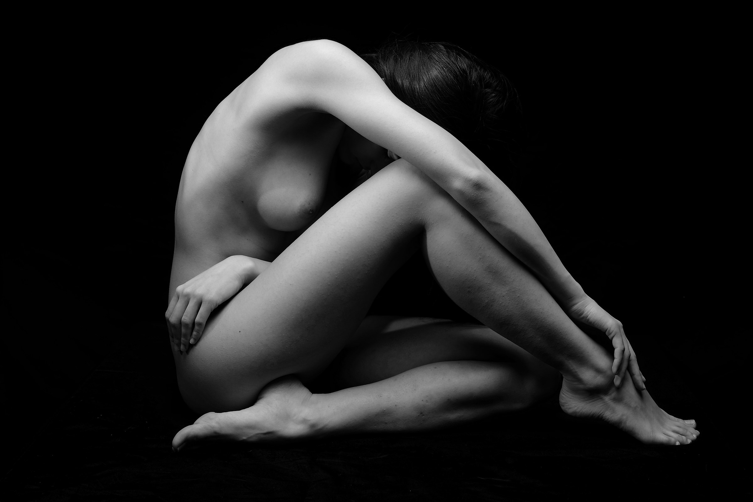 nude