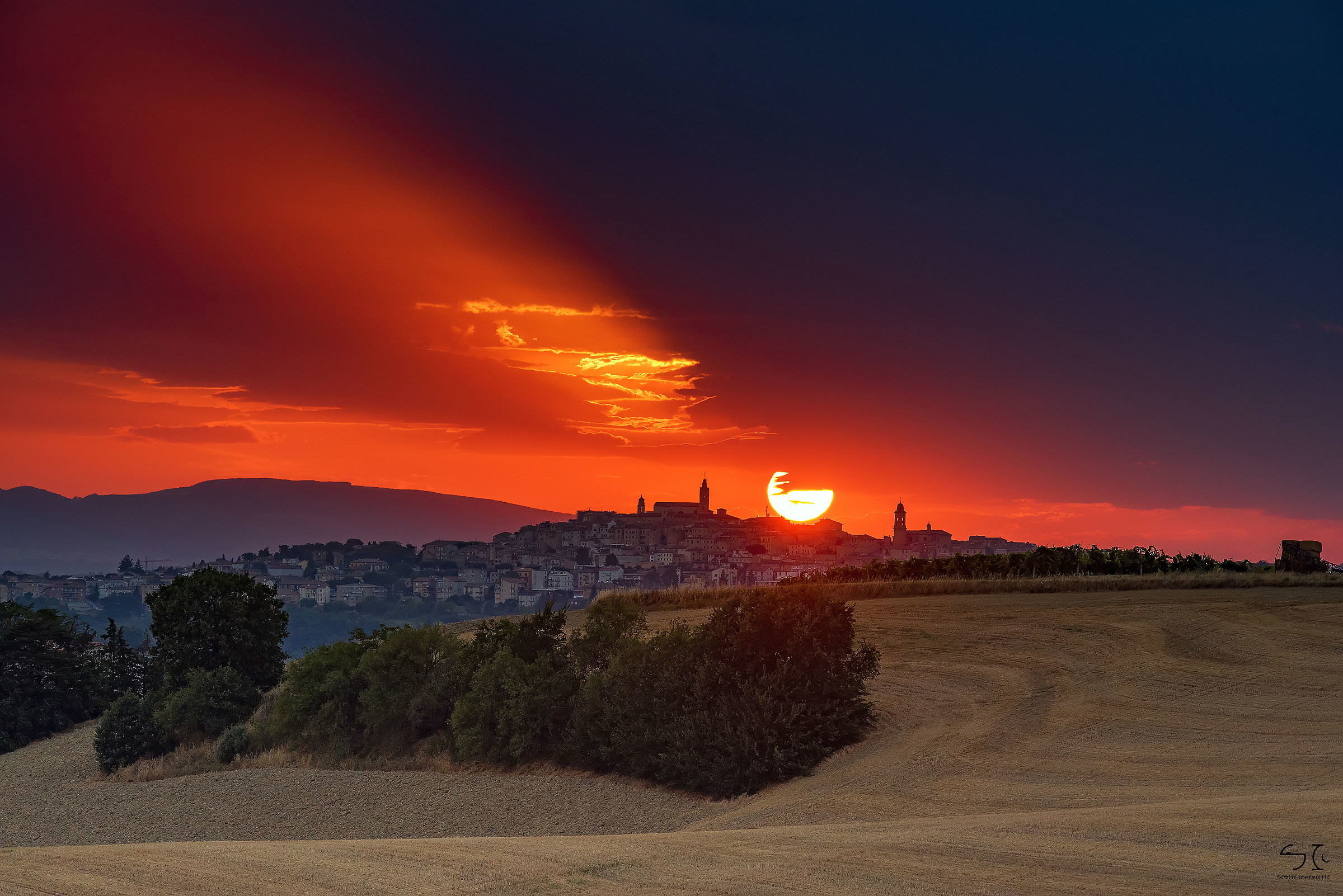 Marchigian sunsets ..... my country, Corridonia