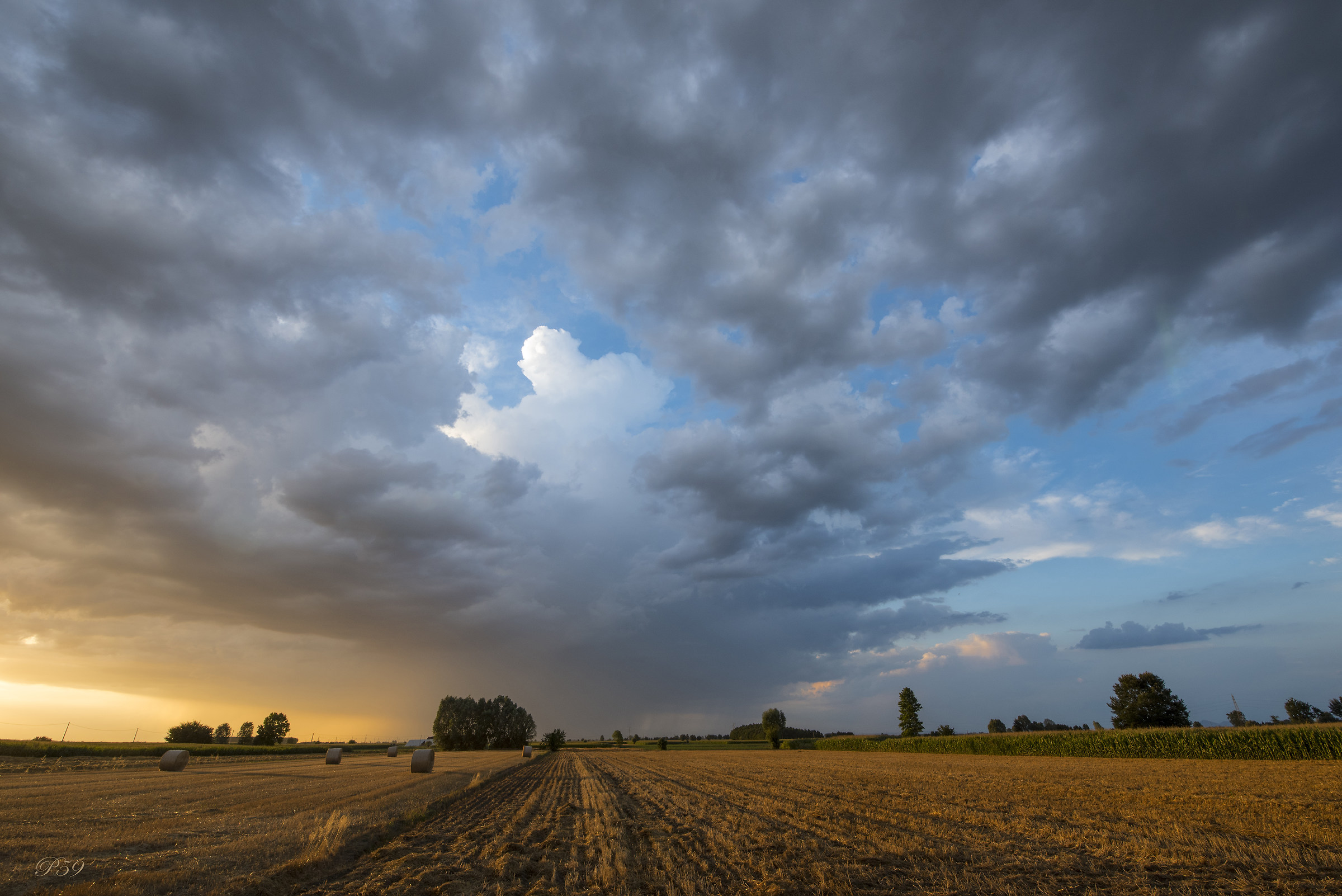 Tramonto in campagna