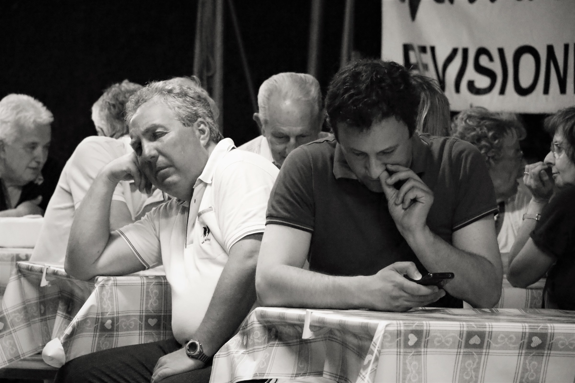 chi dorme e chi ......