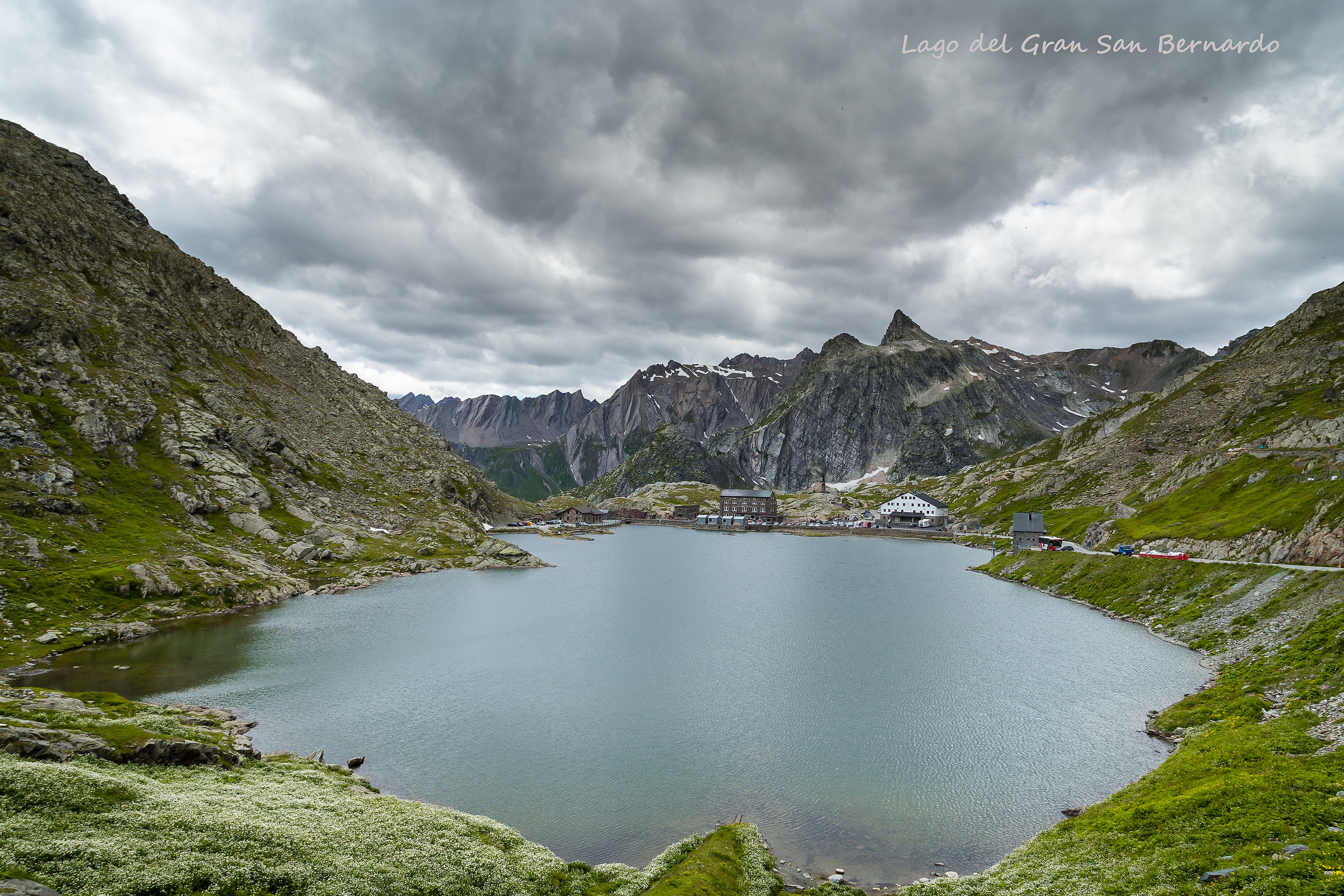 Lago del Gran San Bernardo