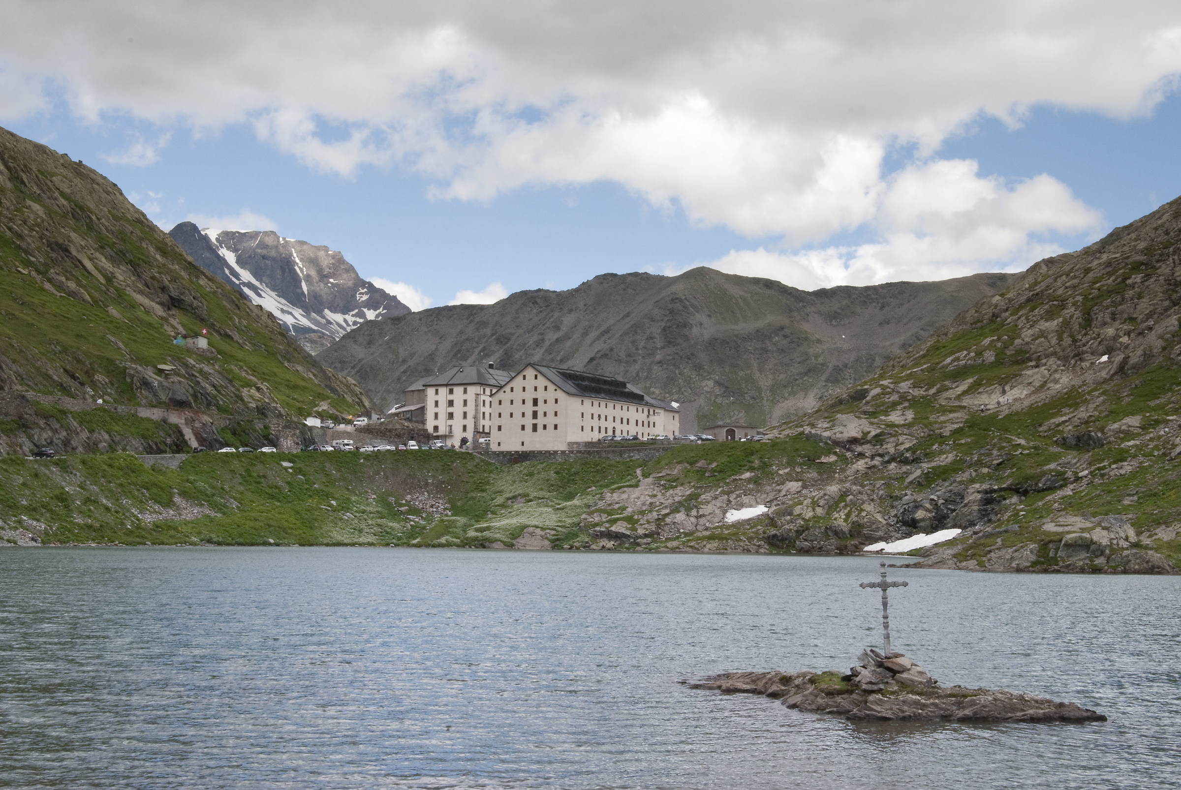 A look to Switzerland