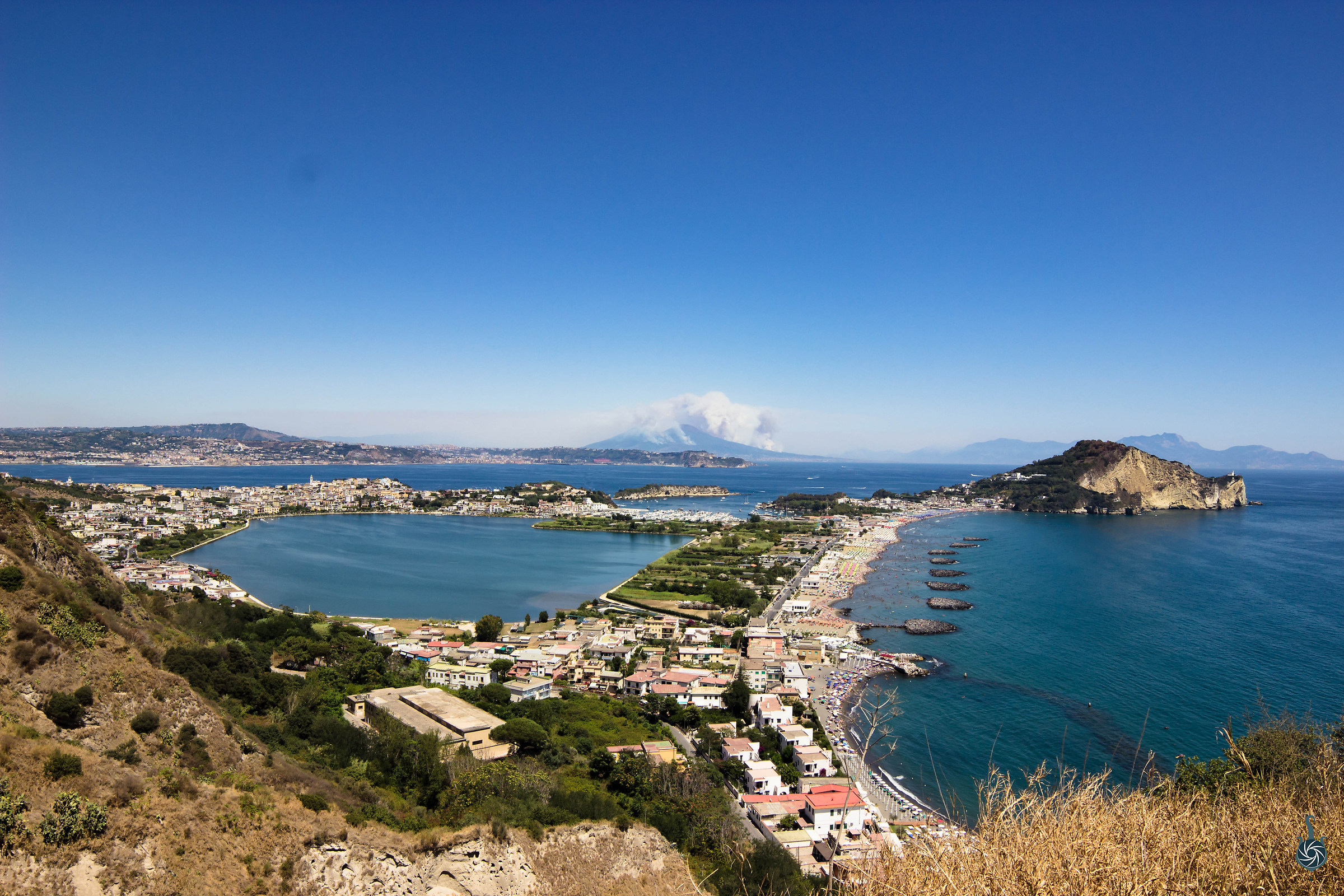"Vesuvius is the Earth We Love"