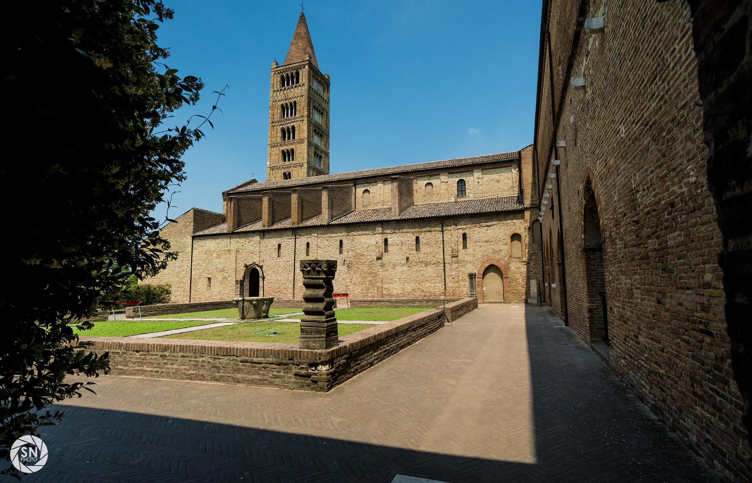 From the small courtyard adjacent to the Abbey
