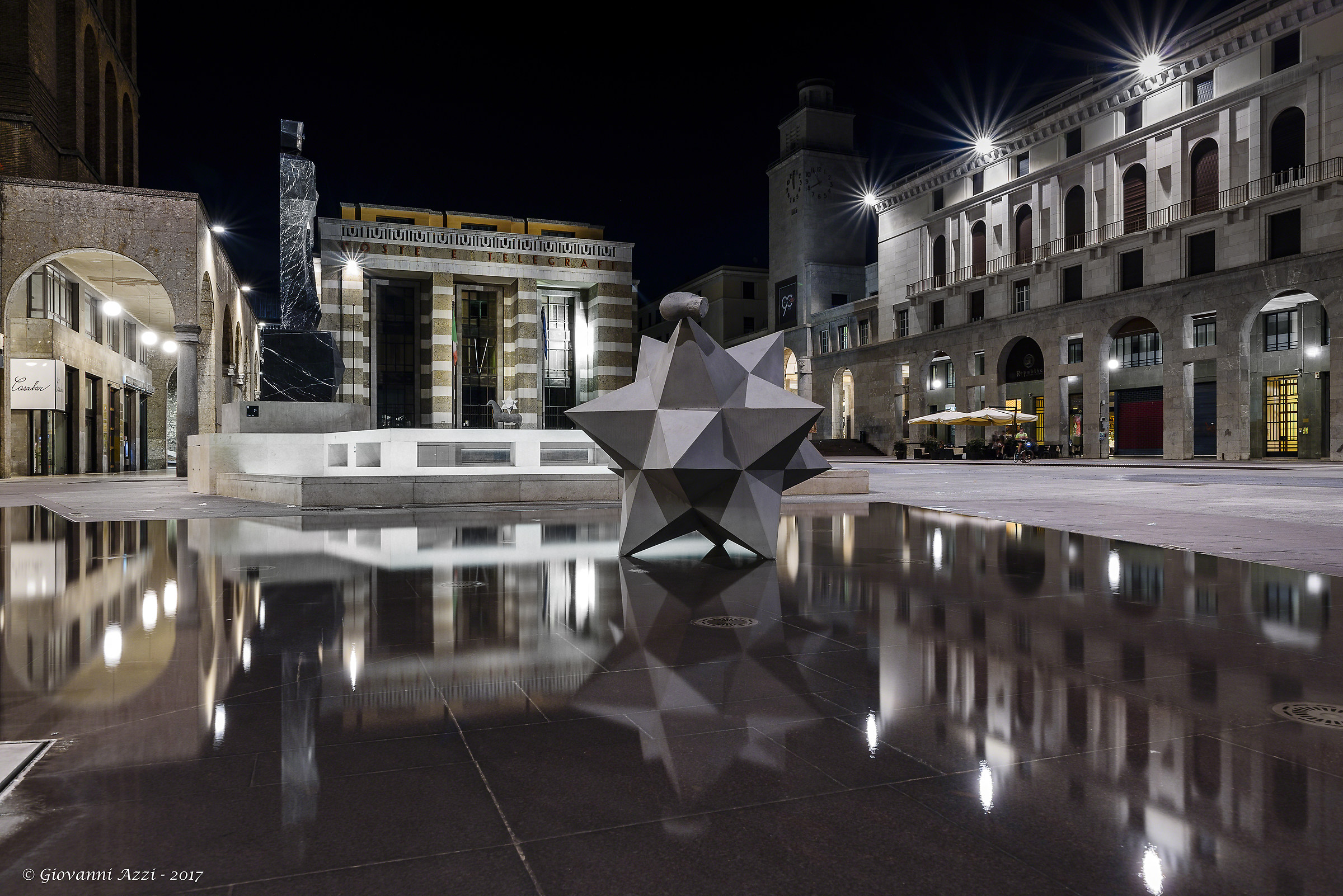 Classic Vittoria Square 2 (Sigma Test 24-70 Art)