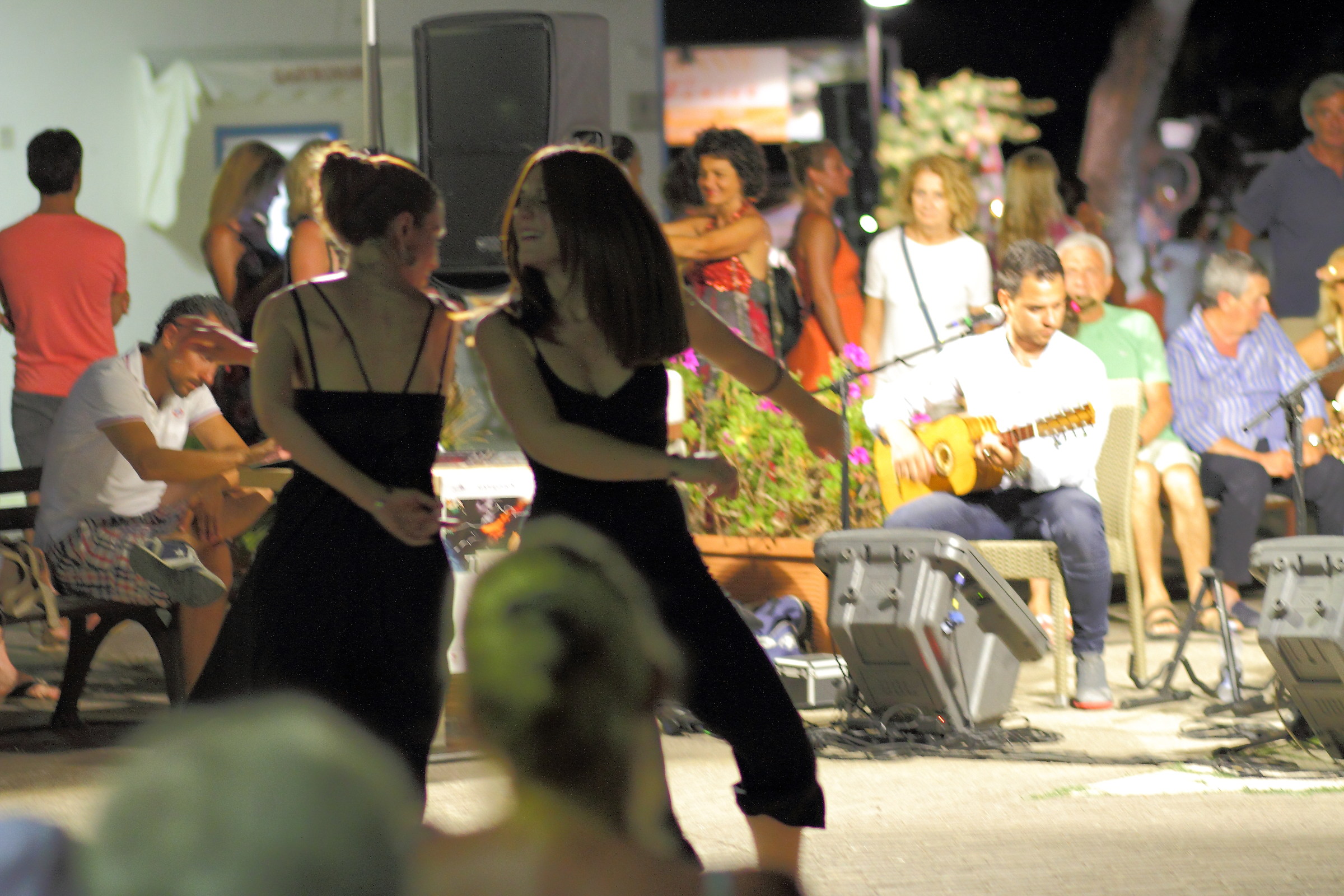 The pinch in the square