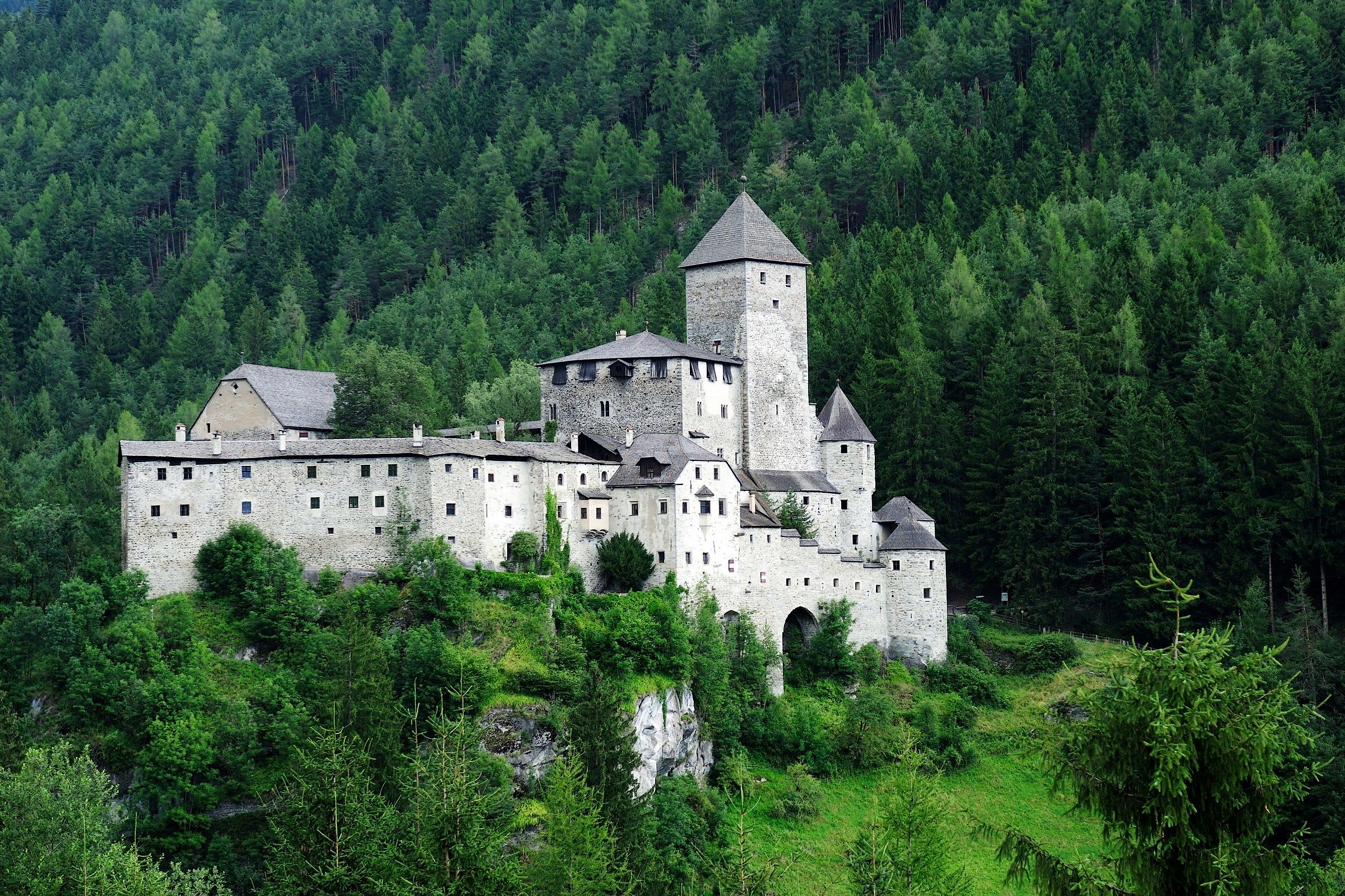 Castel Taufers