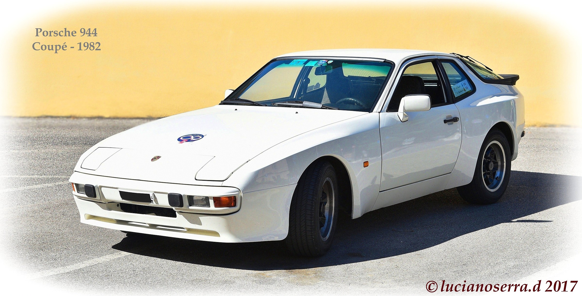 Porsche 944 Coupé - 1982